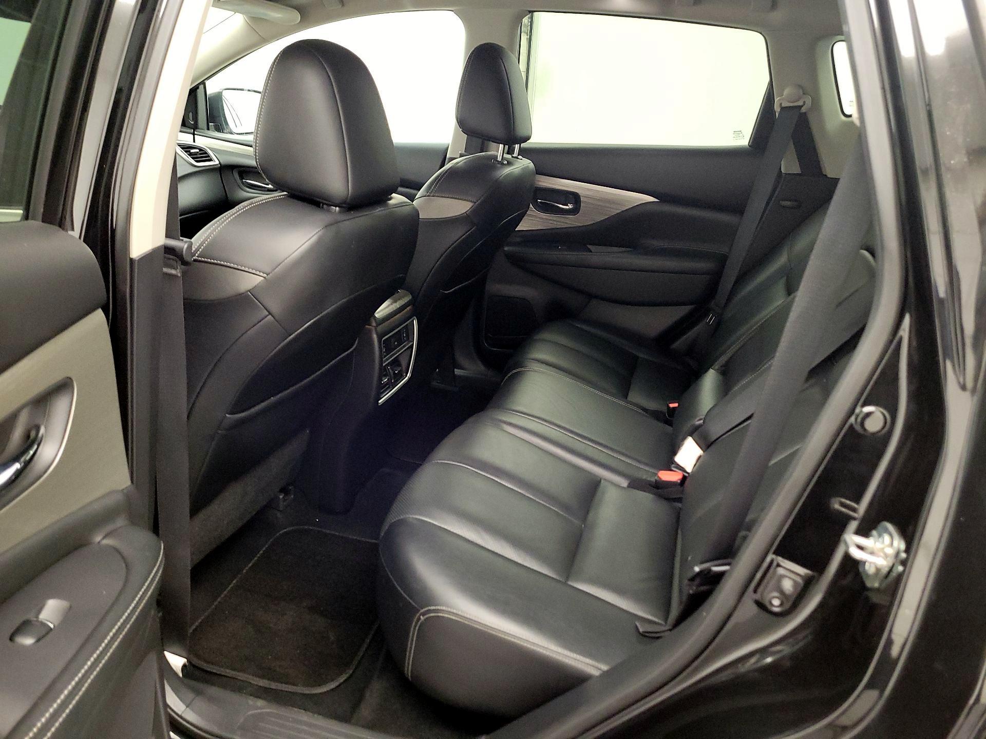 Thumbnail: 2018 Nissan Murano - 17