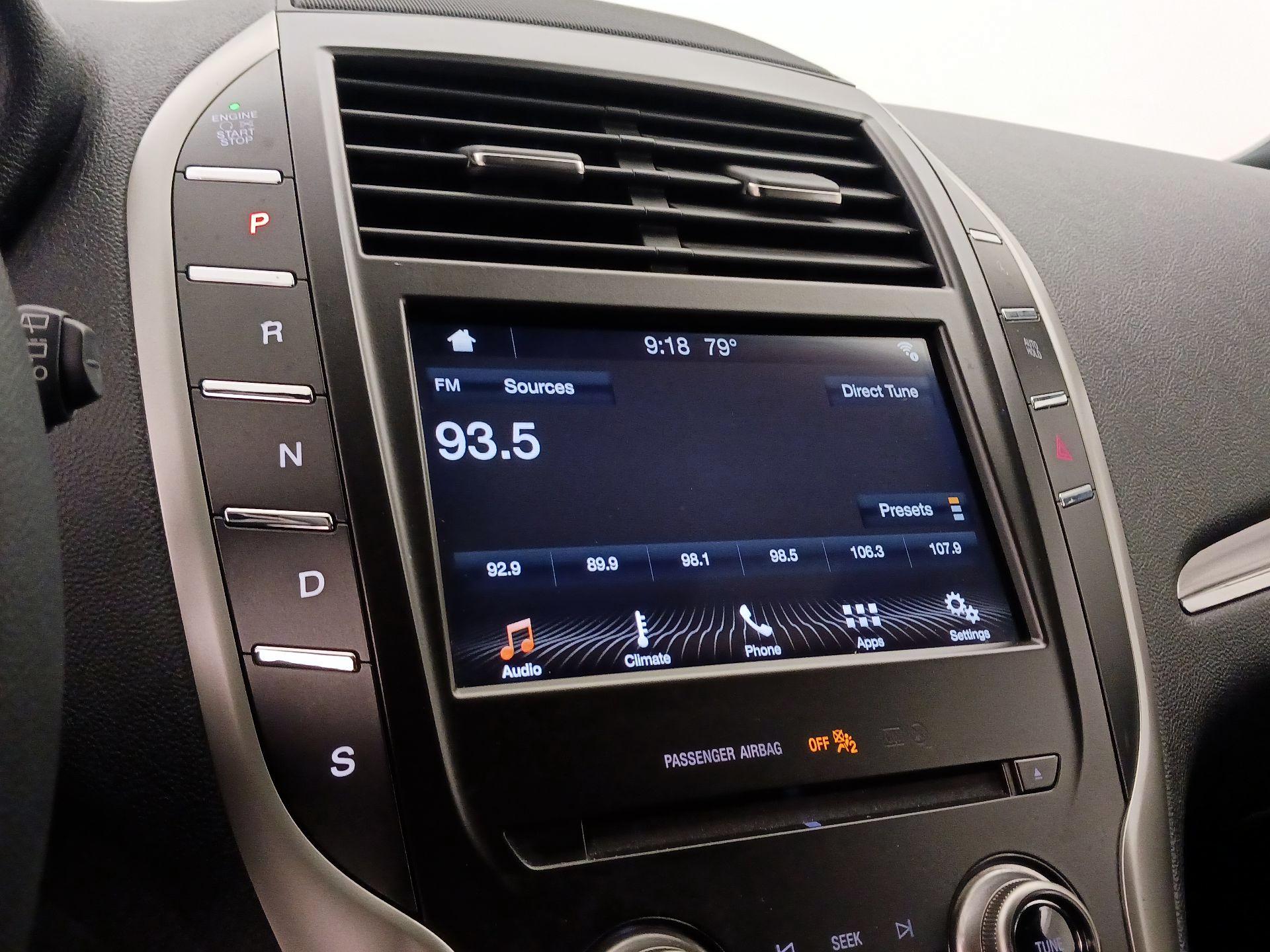 Thumbnail: 2019 Lincoln MKC - 15