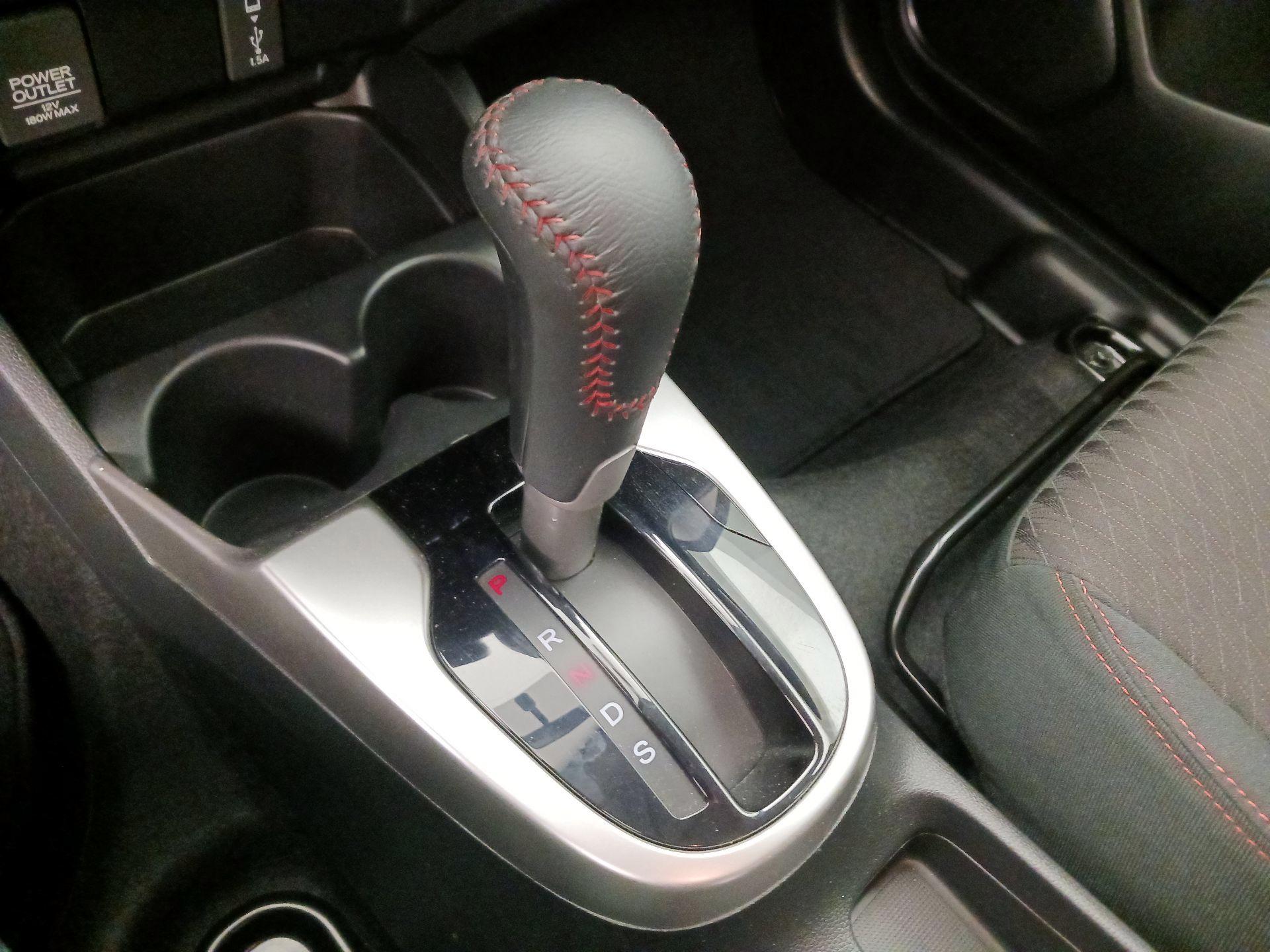 Thumbnail: 2019 Honda Fit - 17