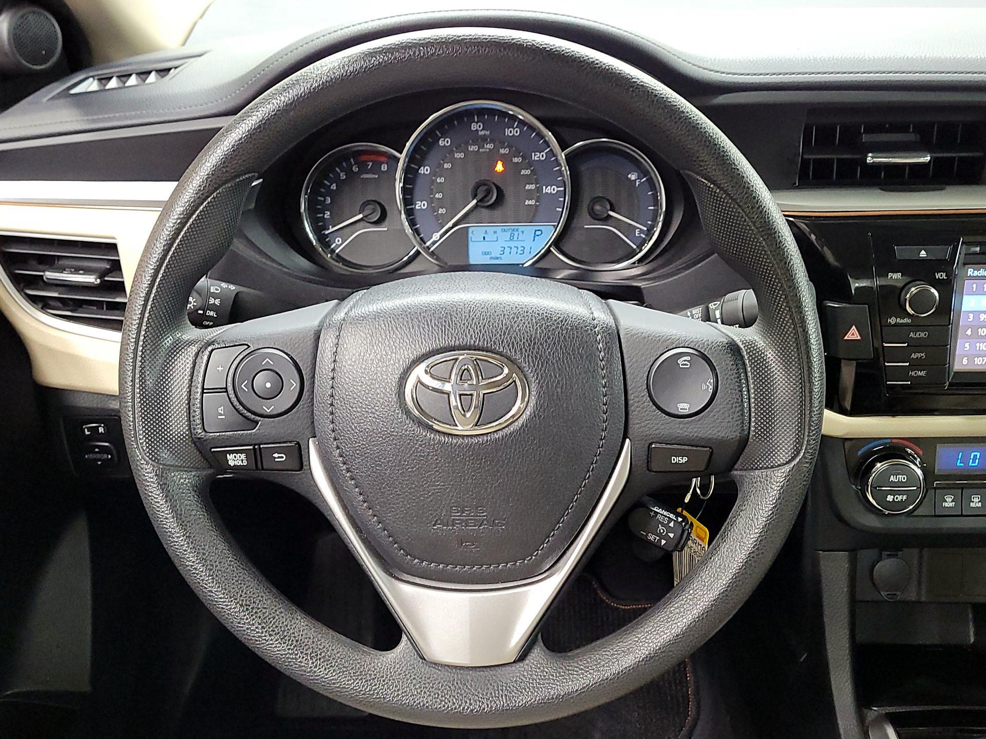 Thumbnail: 2016 Toyota Corolla - 10