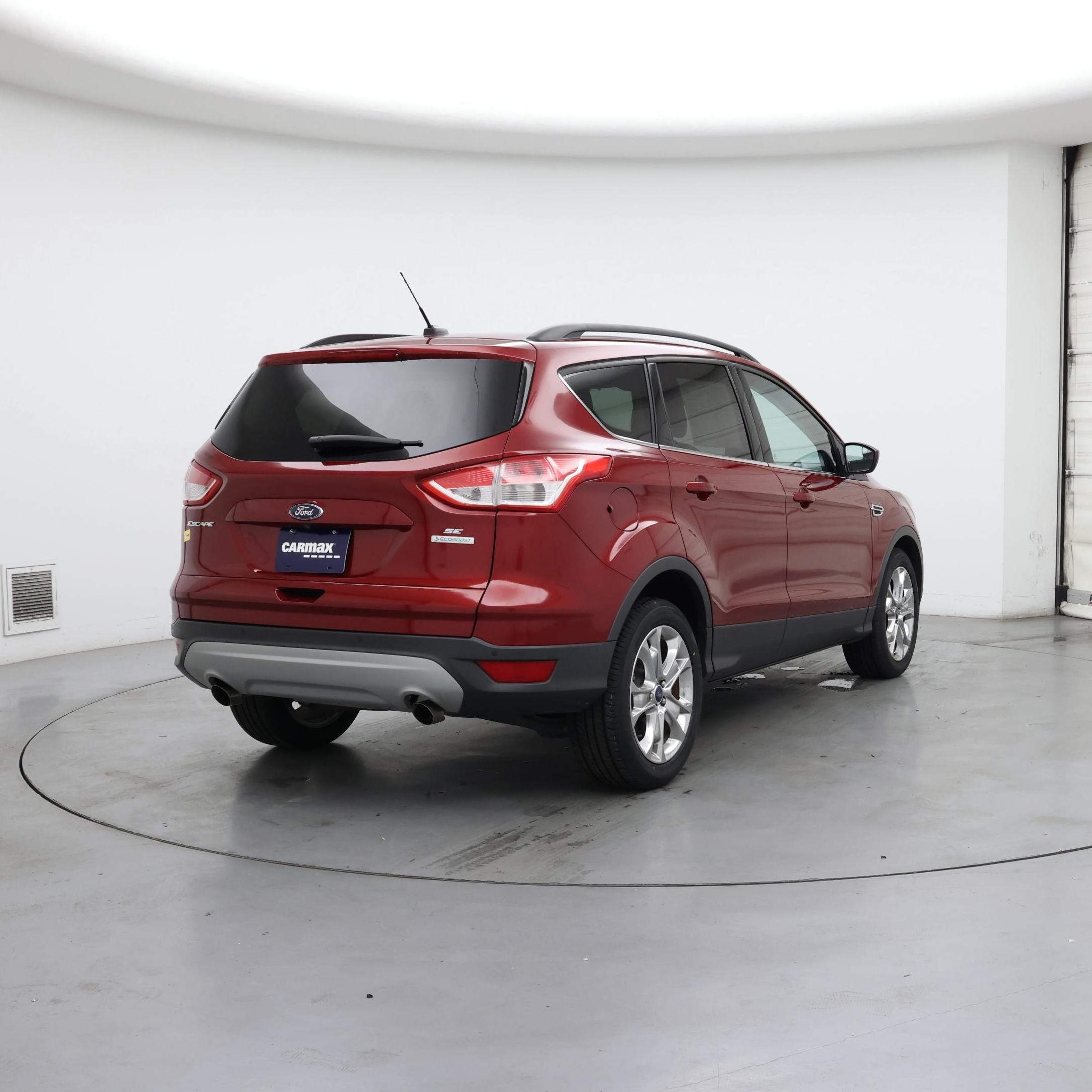 Thumbnail: 2016 Ford Escape - 8
