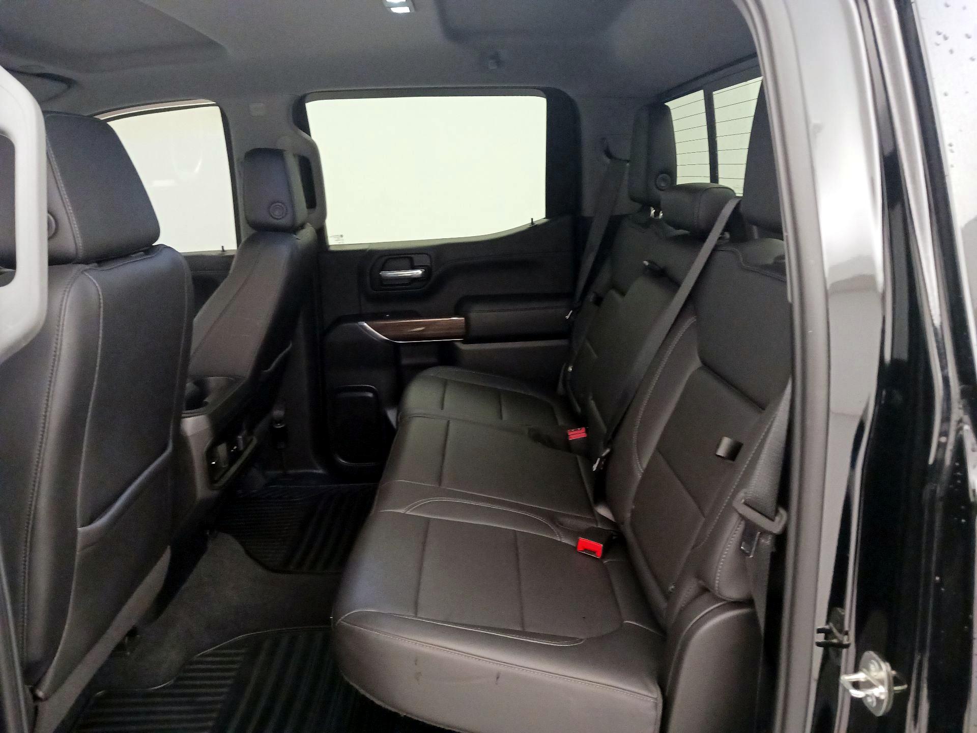 Thumbnail: 2020 Chevrolet Silverado 1500 - 19
