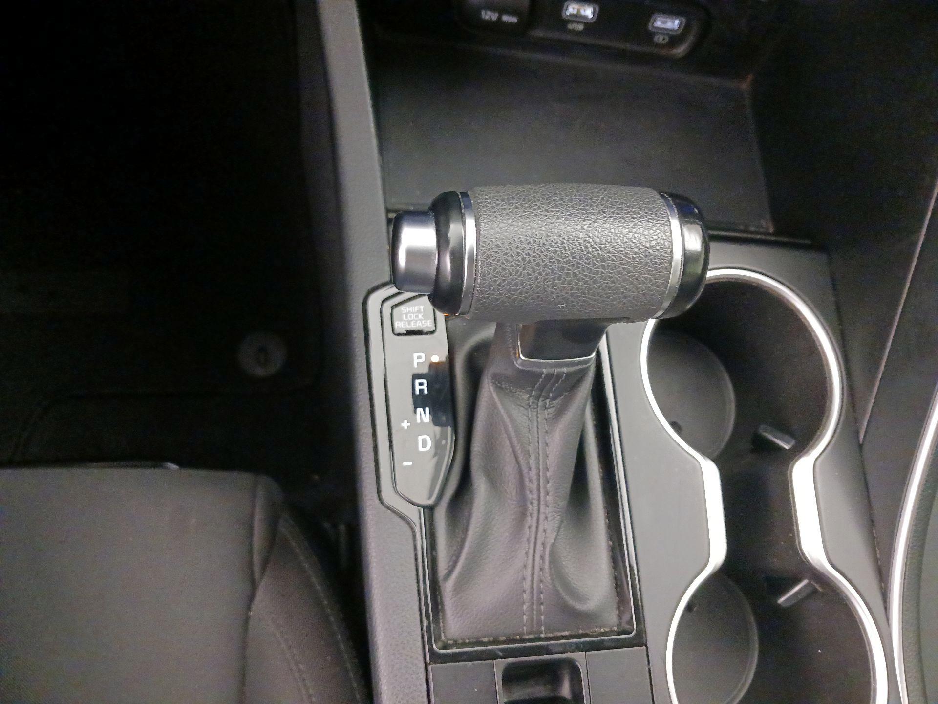 Thumbnail: 2022 Kia K5 - 17