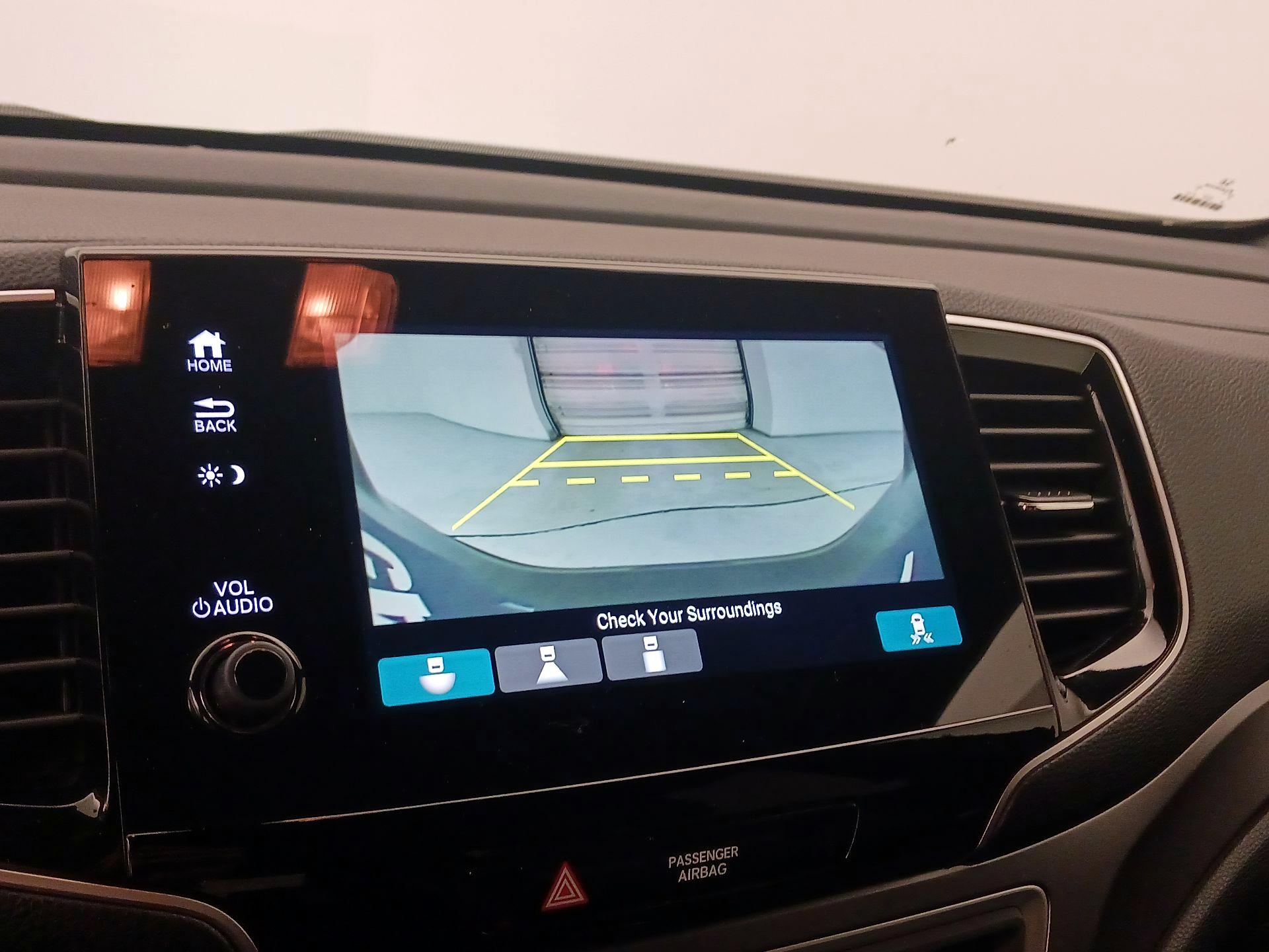Thumbnail: 2019 Honda Passport - 14