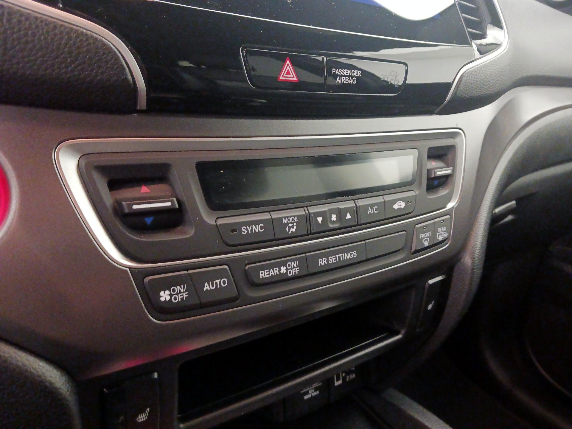 Thumbnail: 2019 Honda Passport - 16