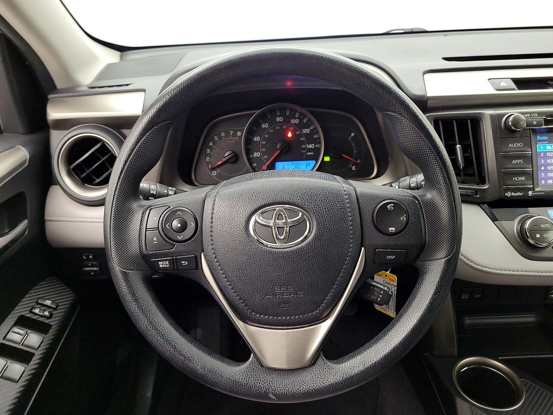 Thumbnail: 2014 Toyota RAV4 - 10
