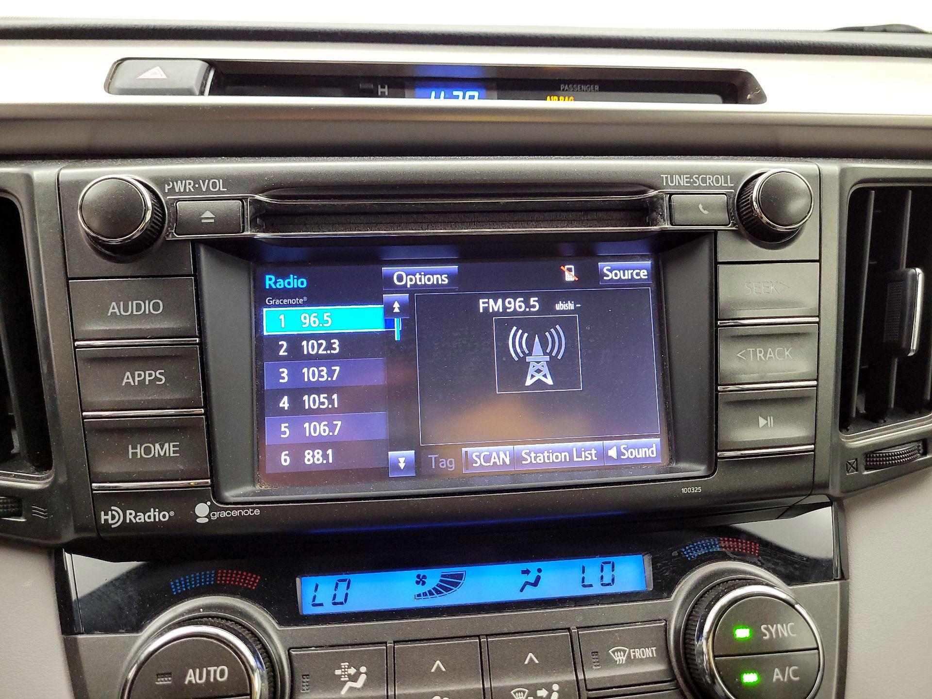 Thumbnail: 2014 Toyota RAV4 - 14