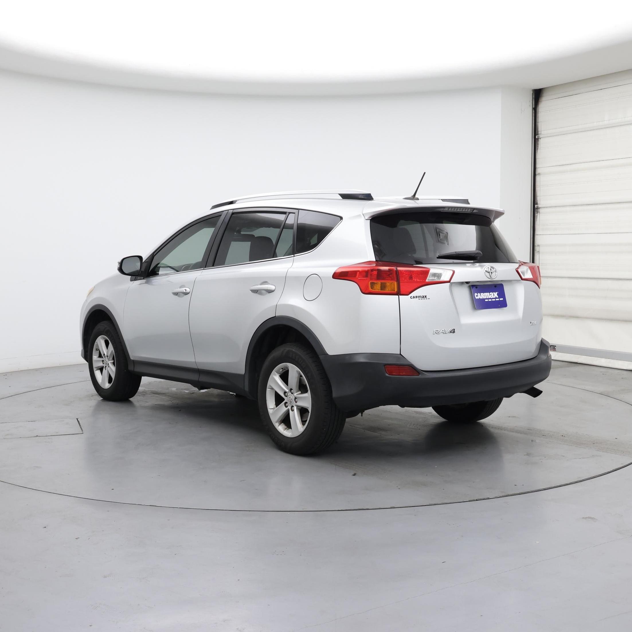 Thumbnail: 2014 Toyota RAV4 - 2