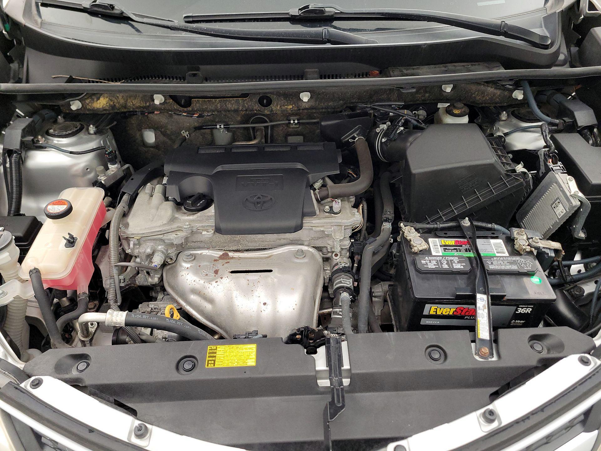 Thumbnail: 2014 Toyota RAV4 - 20