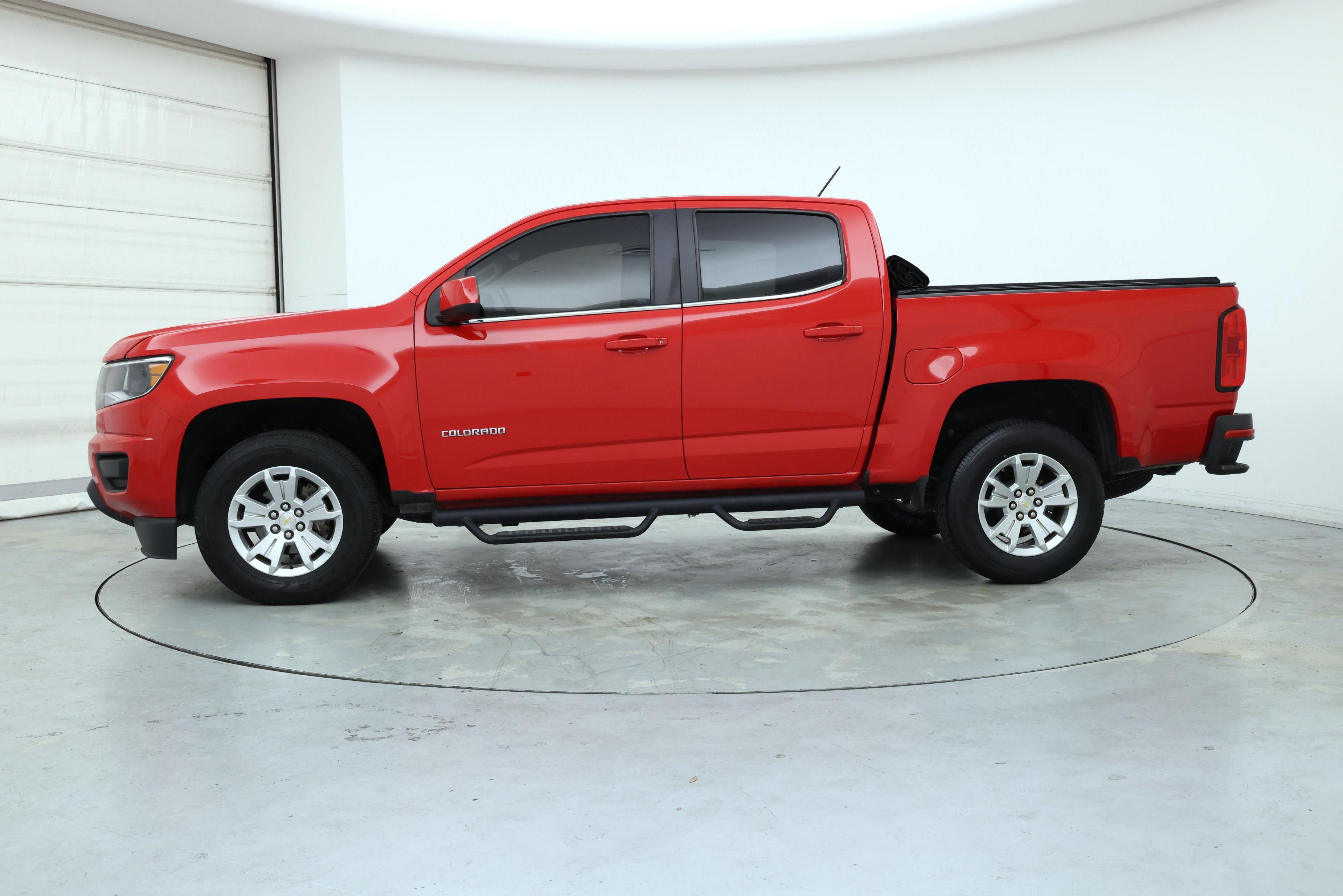 Thumbnail: 2020 Chevrolet Colorado - 3