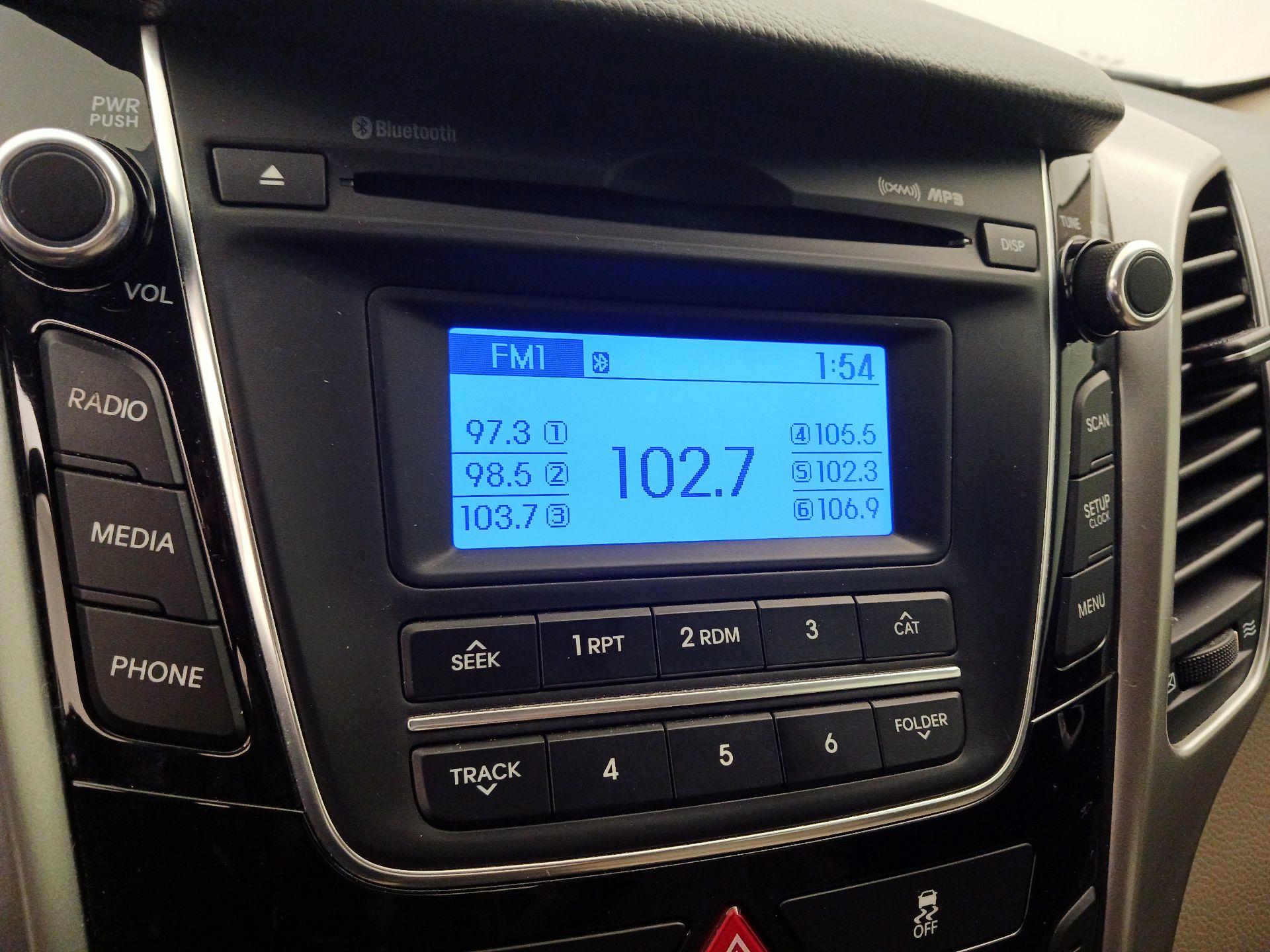 Thumbnail: 2013 Hyundai Elantra - 14