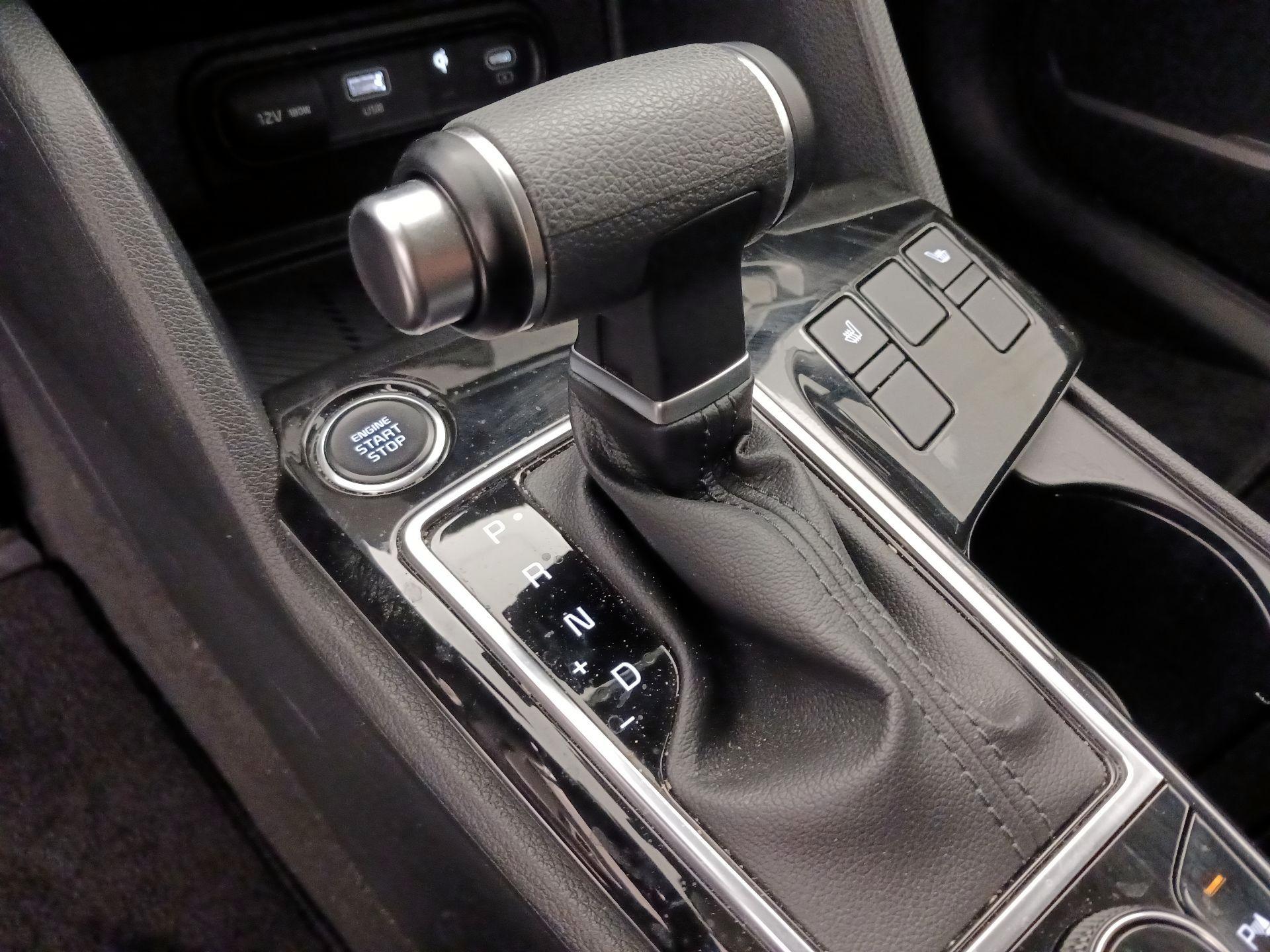 Thumbnail: 2023 Kia Sportage - 18