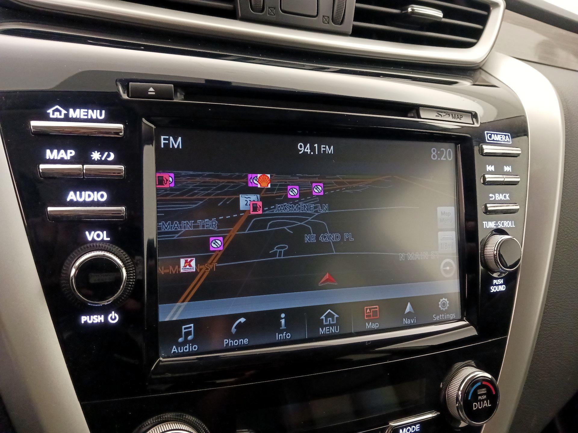 Thumbnail: 2017 Nissan Murano - 14