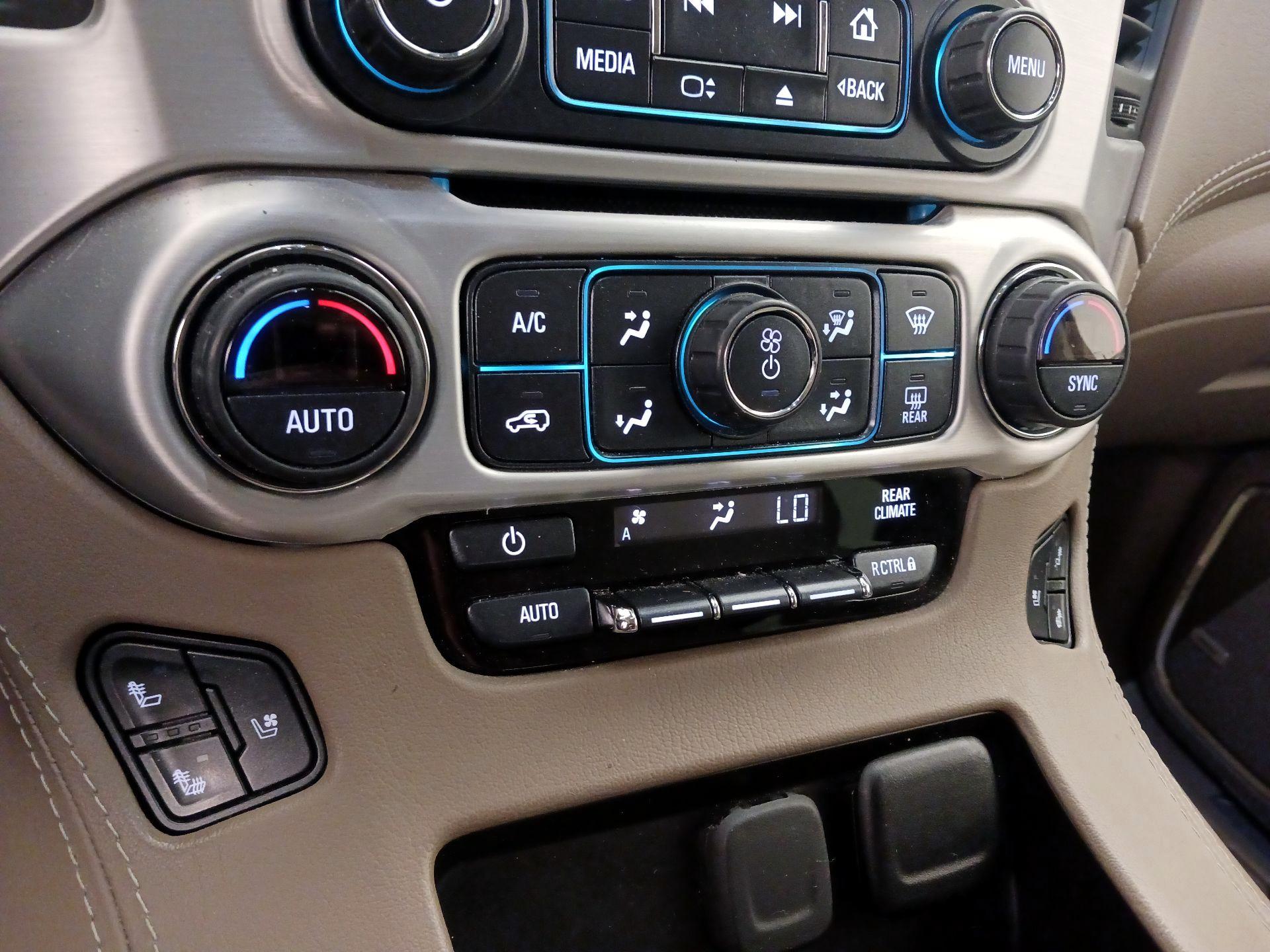 Thumbnail: 2018 GMC Yukon - 17