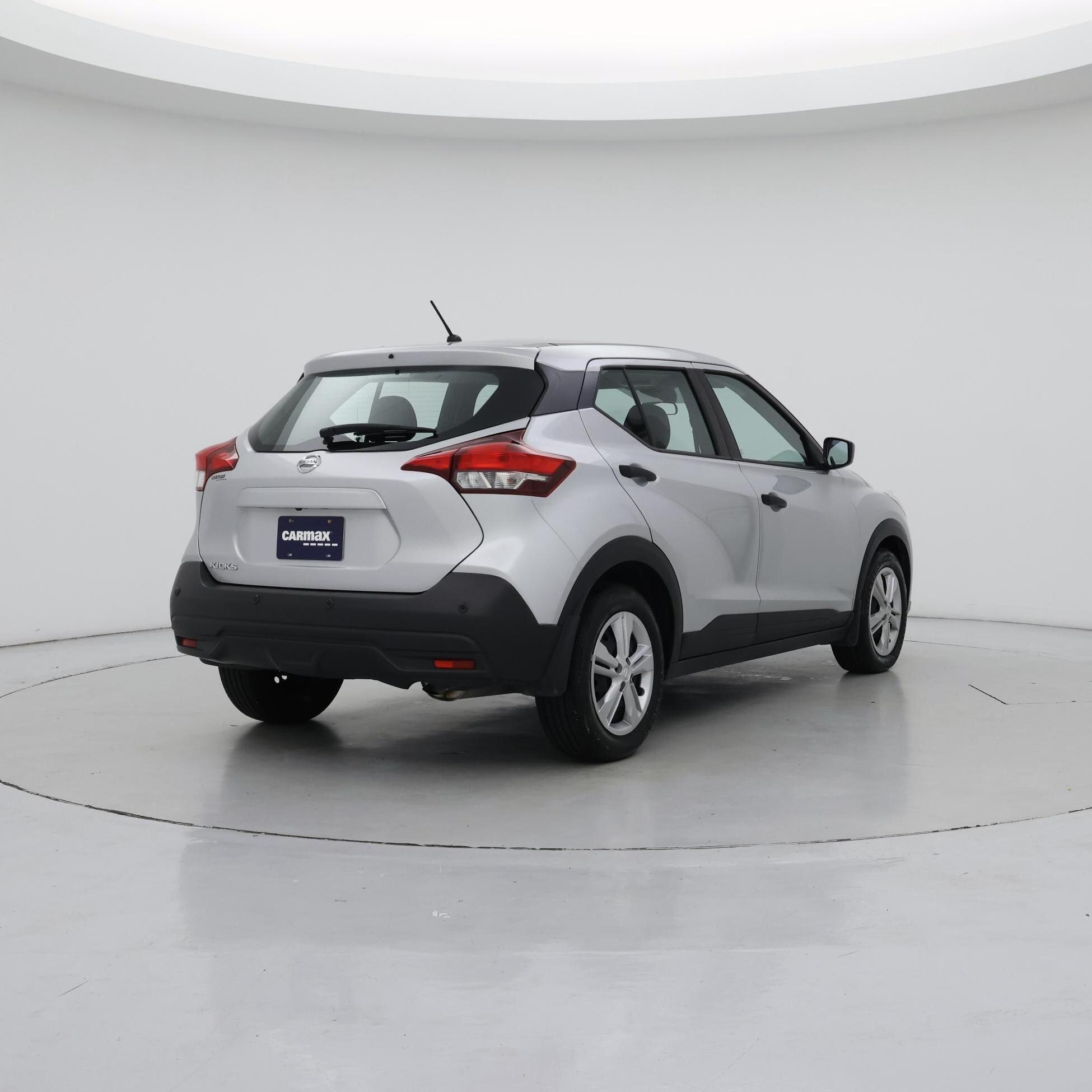 Thumbnail: 2020 Nissan Kicks - 8