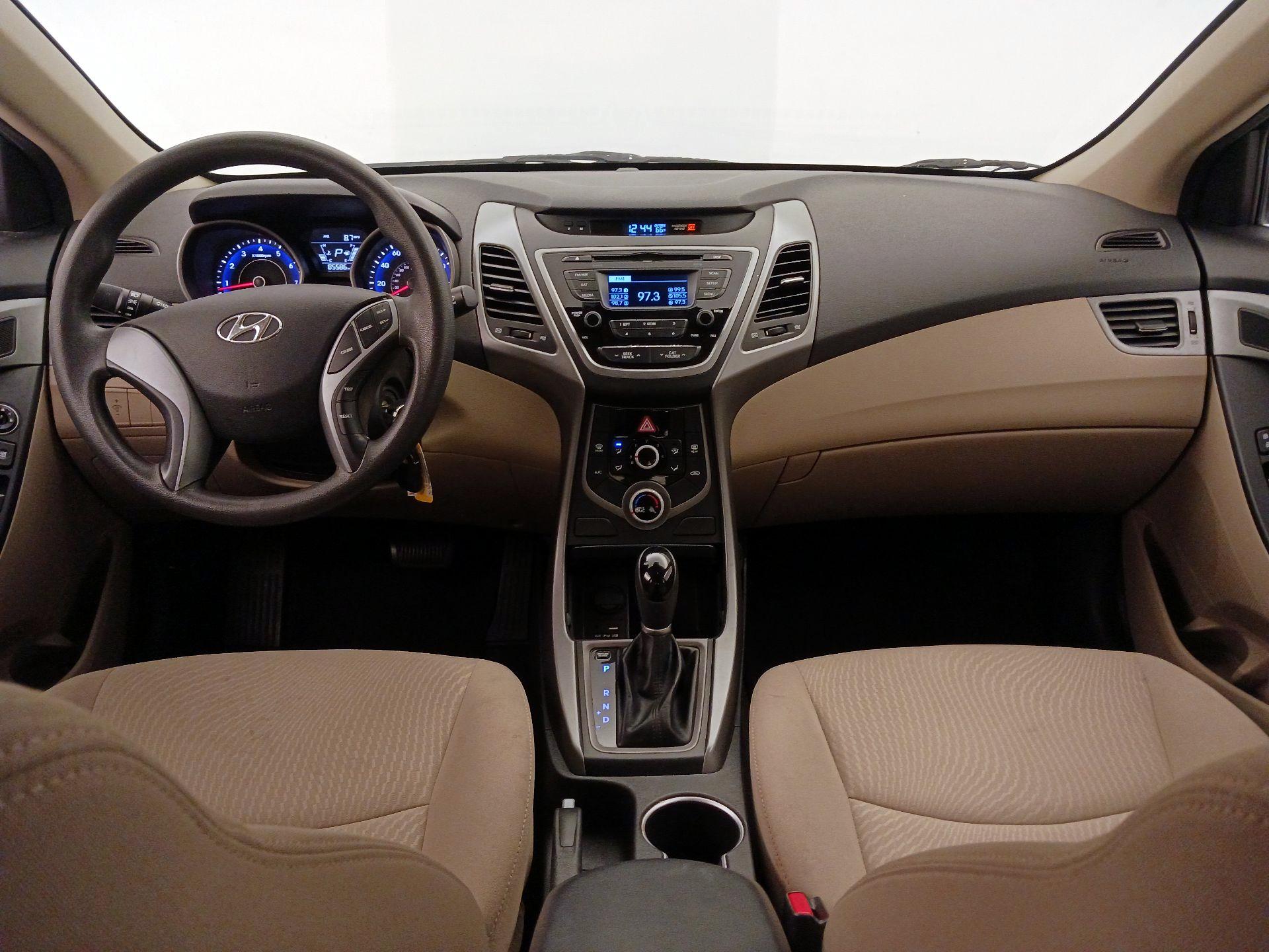 Thumbnail: 2016 Hyundai Elantra - 9
