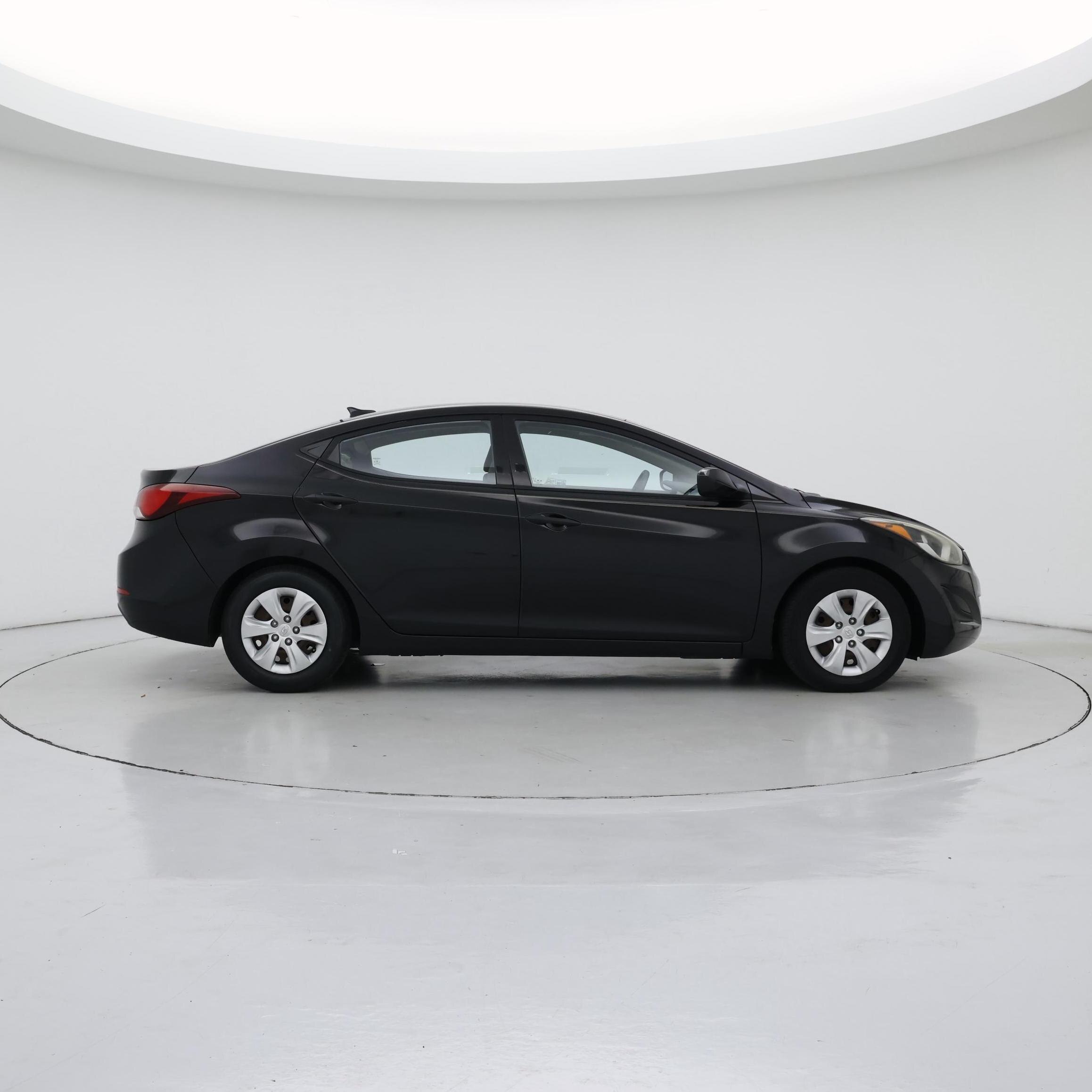 Thumbnail: 2016 Hyundai Elantra - 7