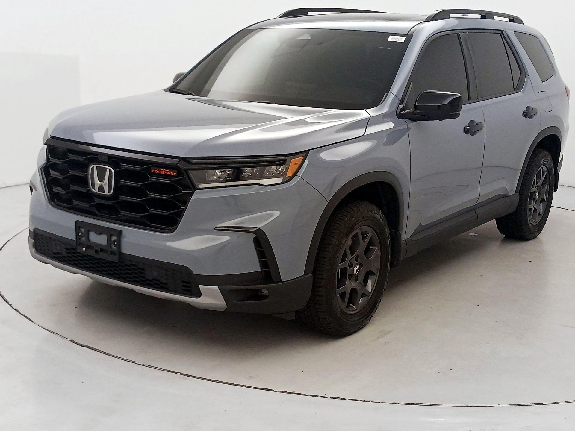 Thumbnail: 2021 Honda Pilot - 3