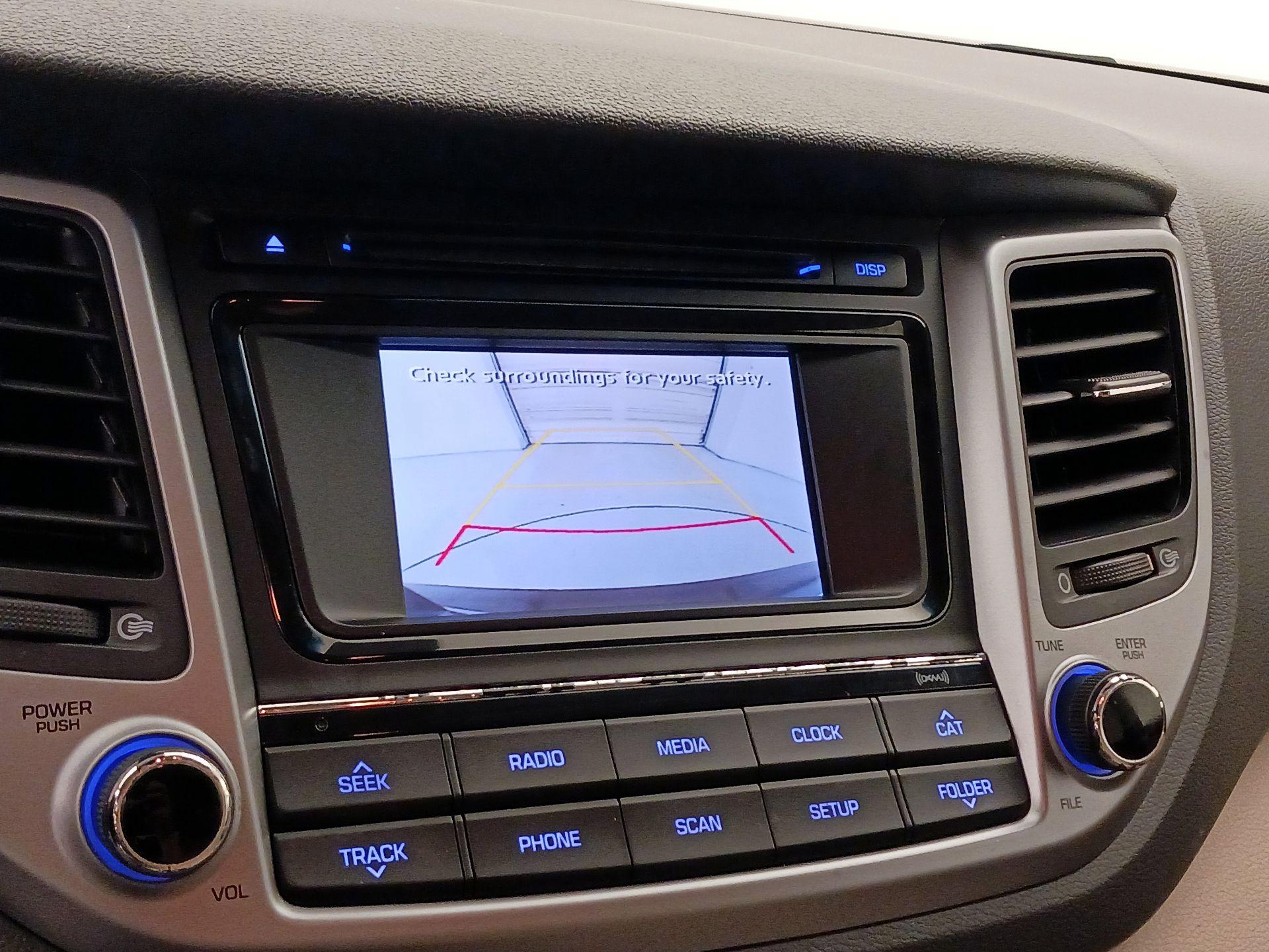 Thumbnail: 2016 Hyundai Tucson - 14