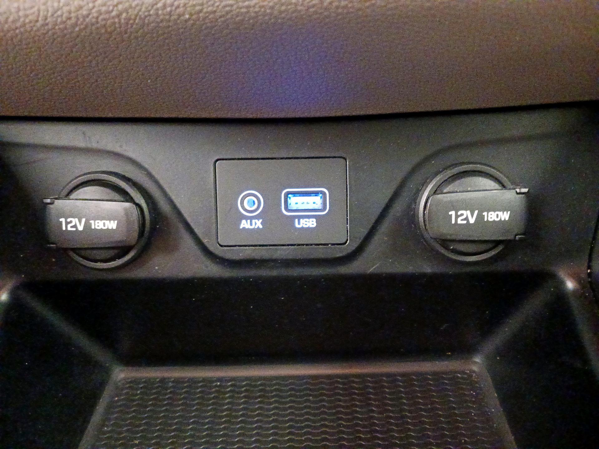Thumbnail: 2016 Hyundai Tucson - 18