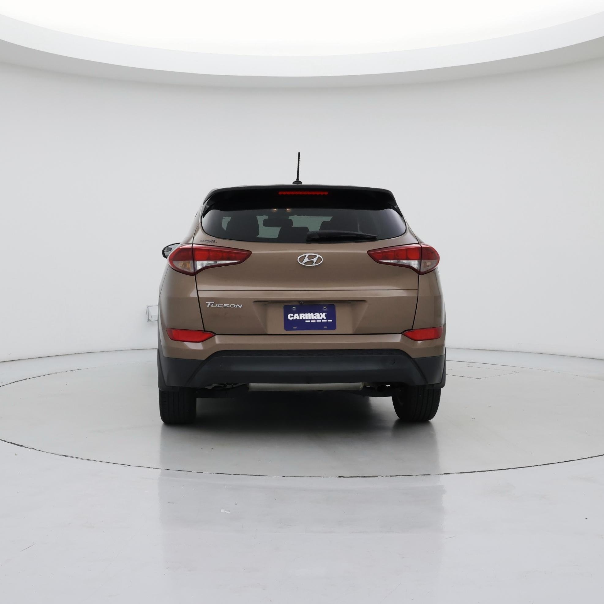 Thumbnail: 2016 Hyundai Tucson - 6