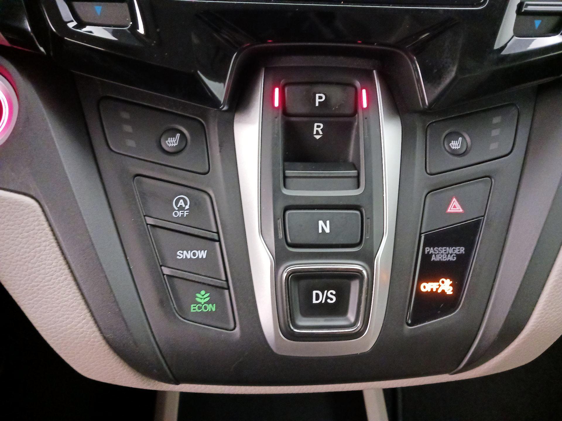 Thumbnail: 2020 Honda Odyssey - 17