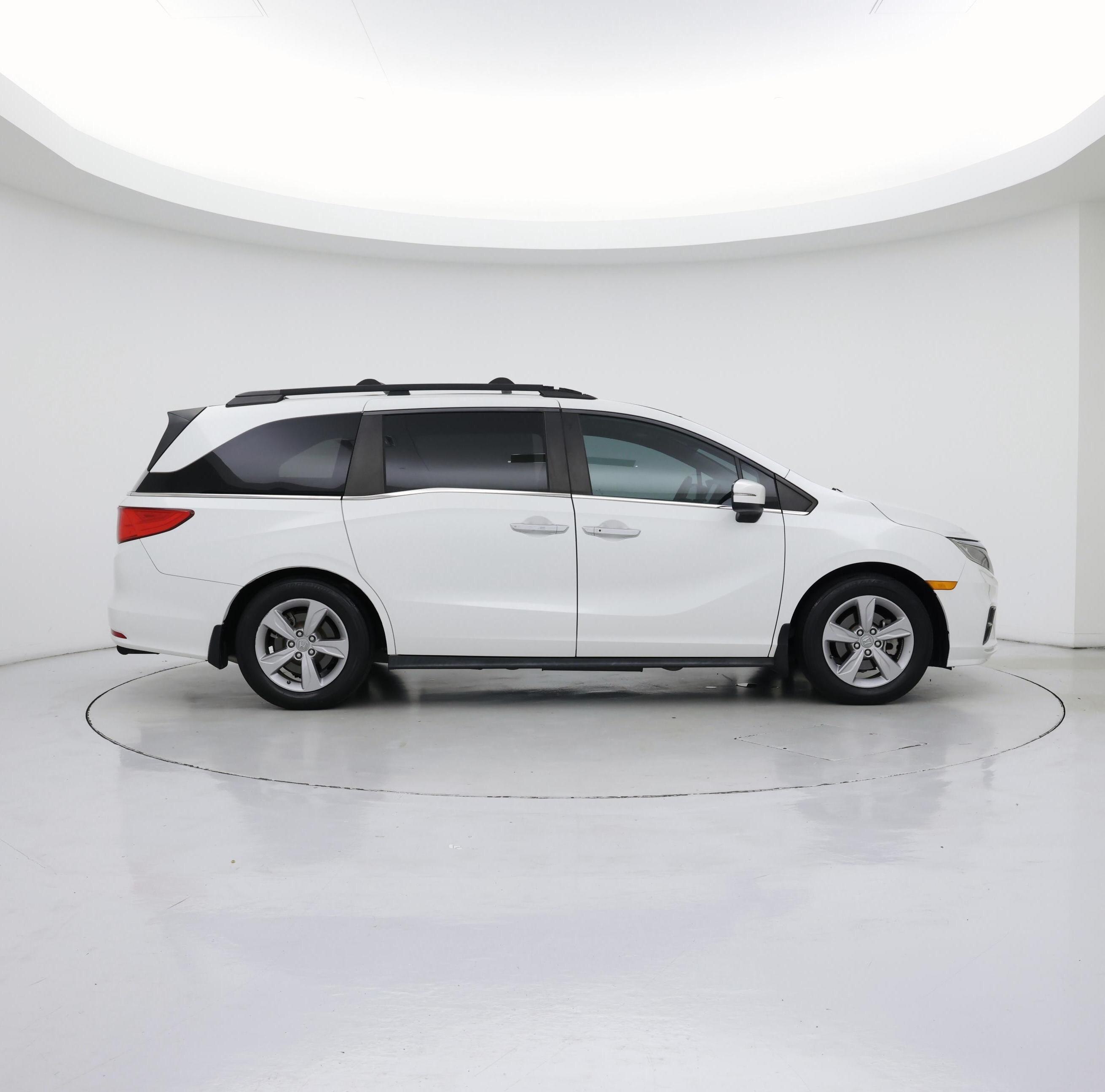 Thumbnail: 2020 Honda Odyssey - 7