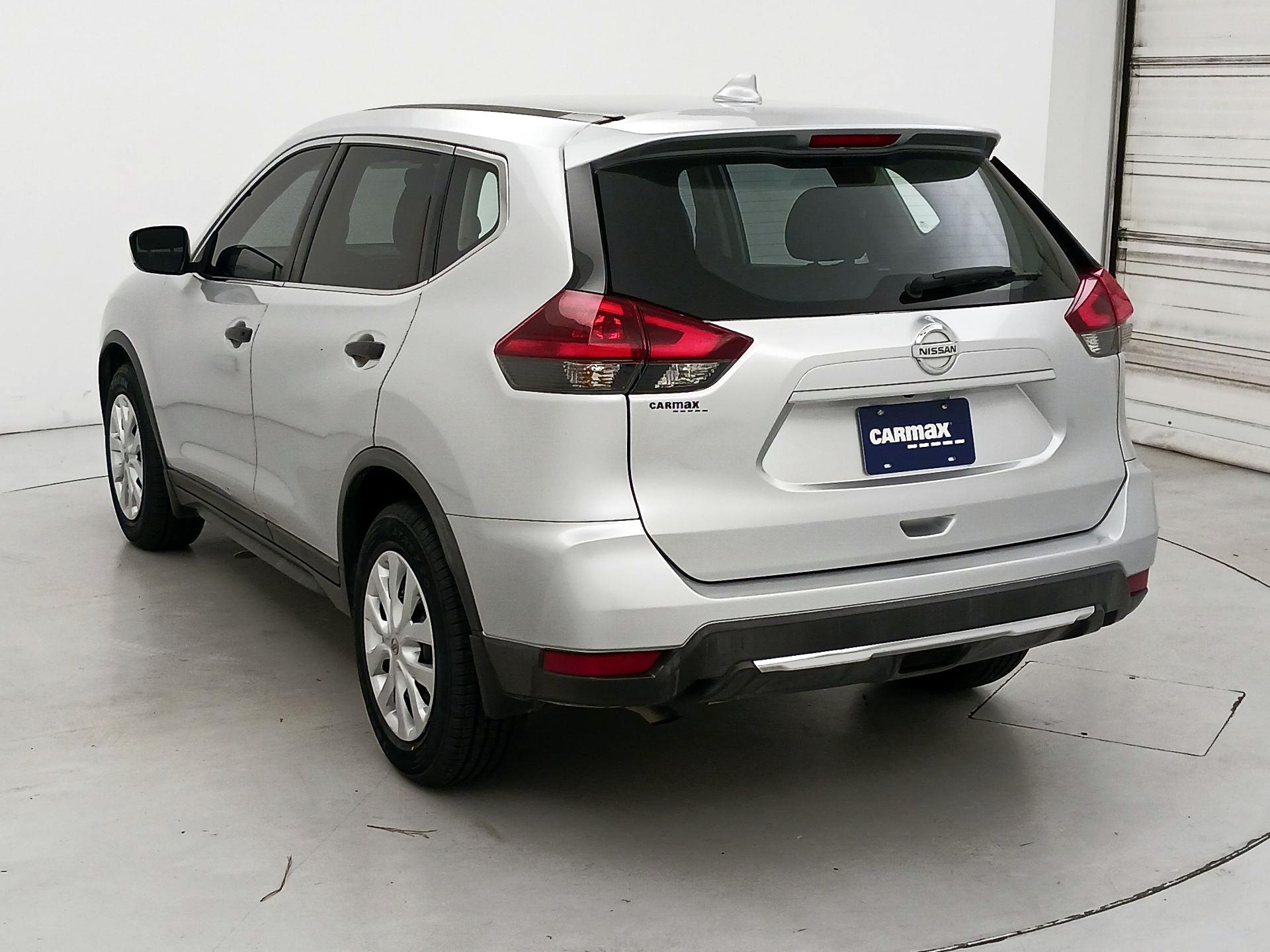 Thumbnail: 2018 Nissan Rogue - 7