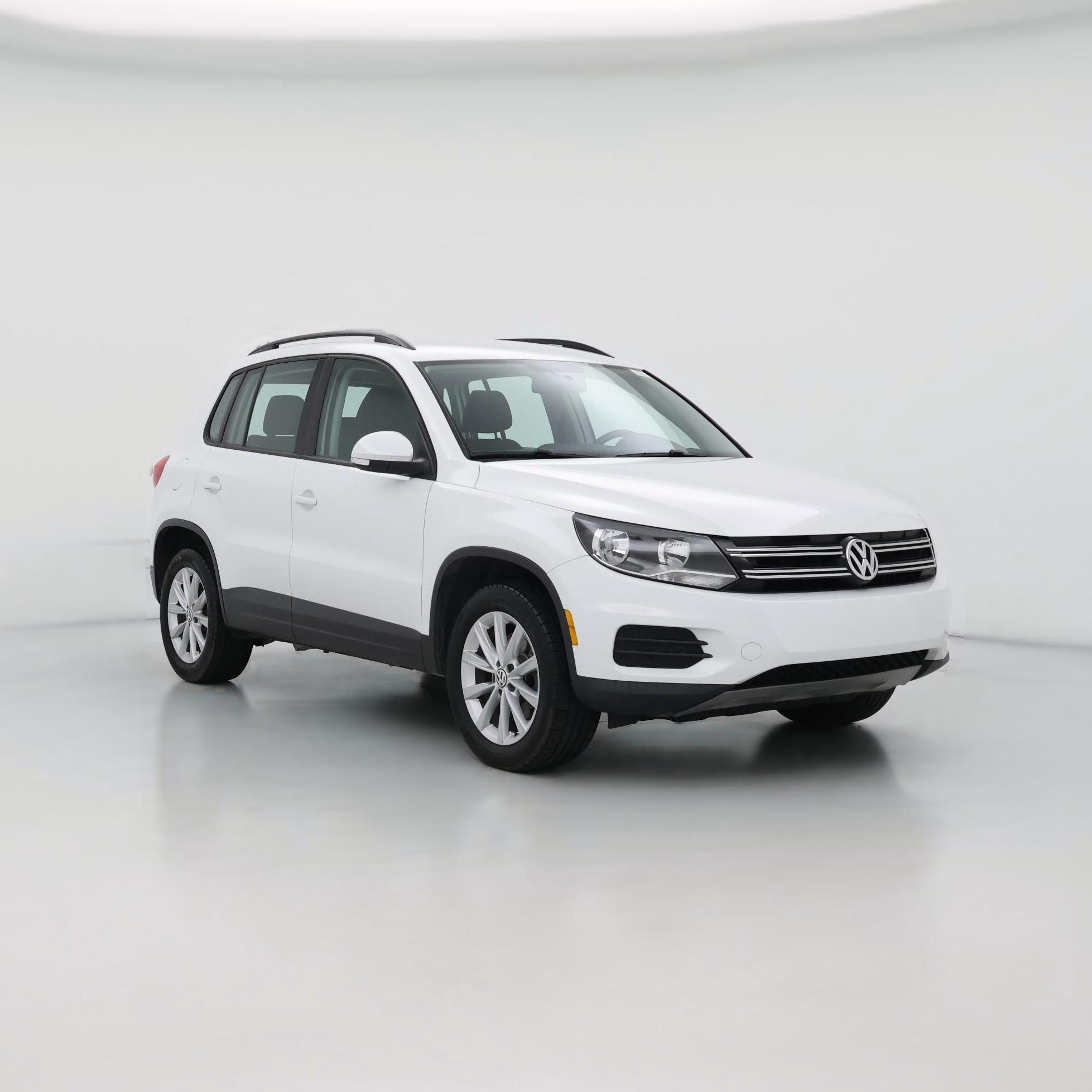 Thumbnail: 2017 Volkswagen Tiguan - 1