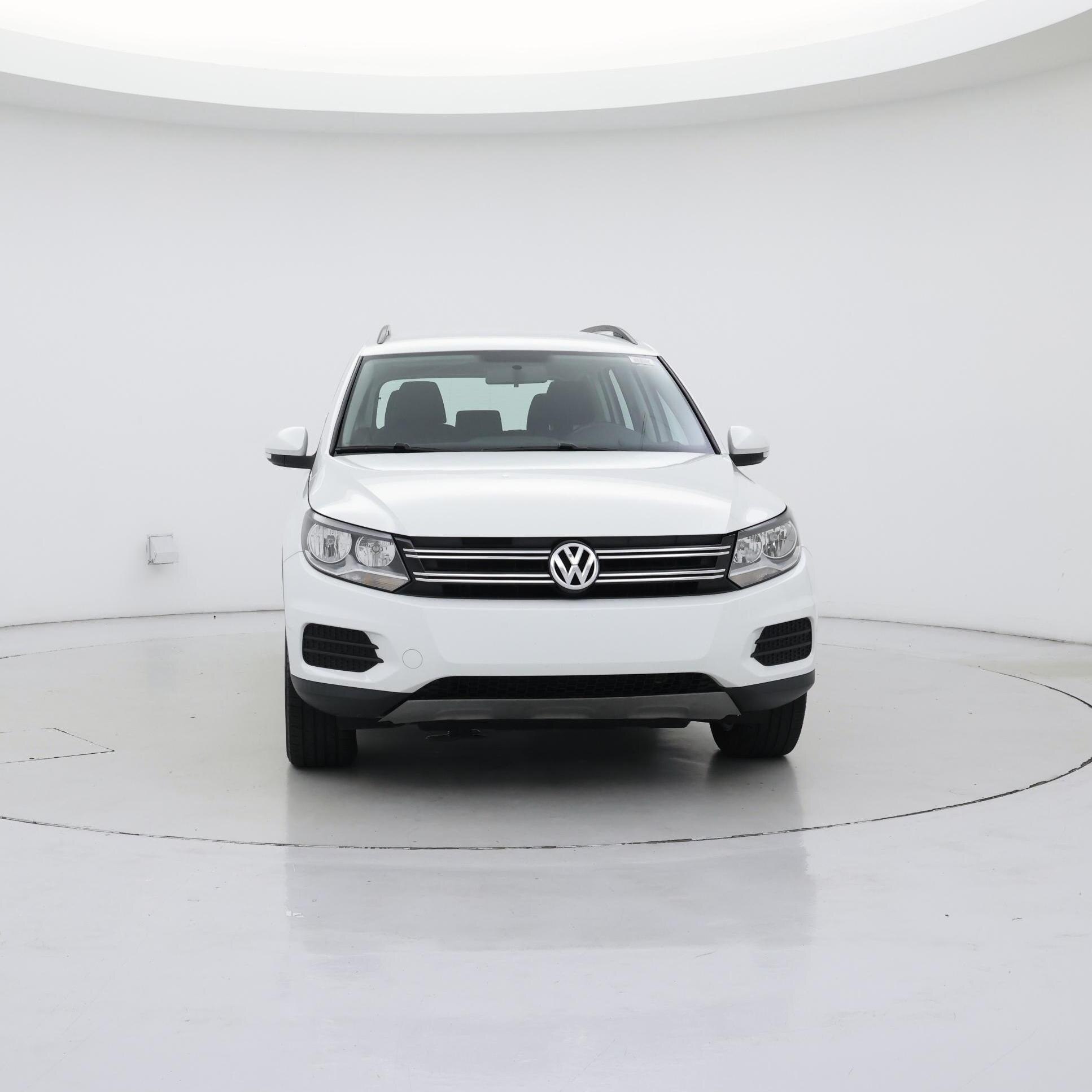 Thumbnail: 2017 Volkswagen Tiguan - 5