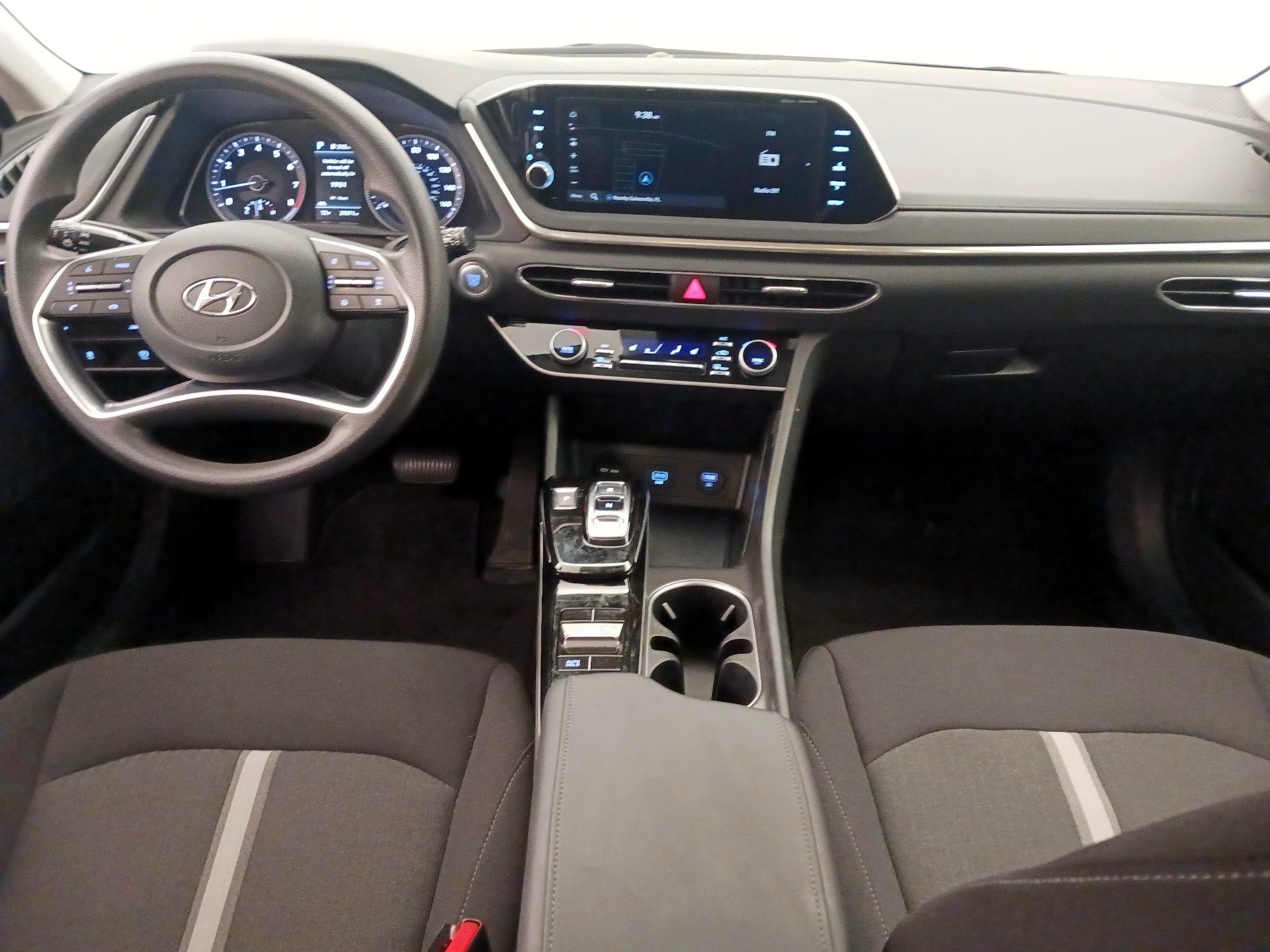 Thumbnail: 2023 Hyundai Sonata - 9
