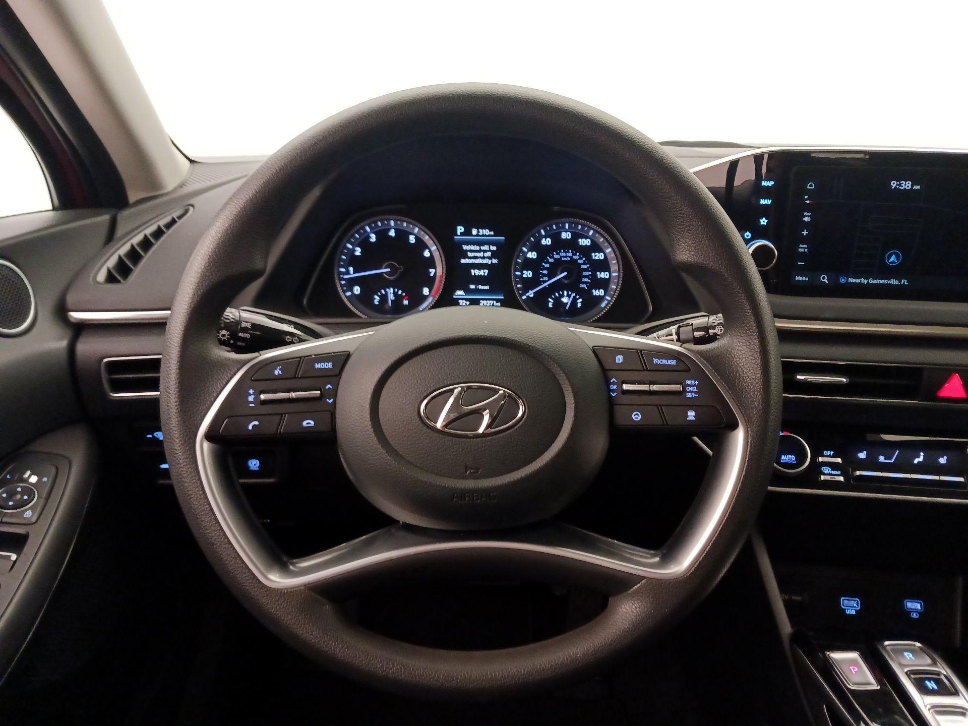 Thumbnail: 2023 Hyundai Sonata - 10