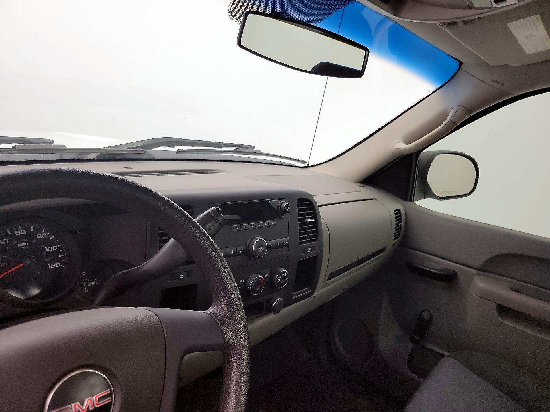 Thumbnail: 2013 GMC Sierra 1500 - 9