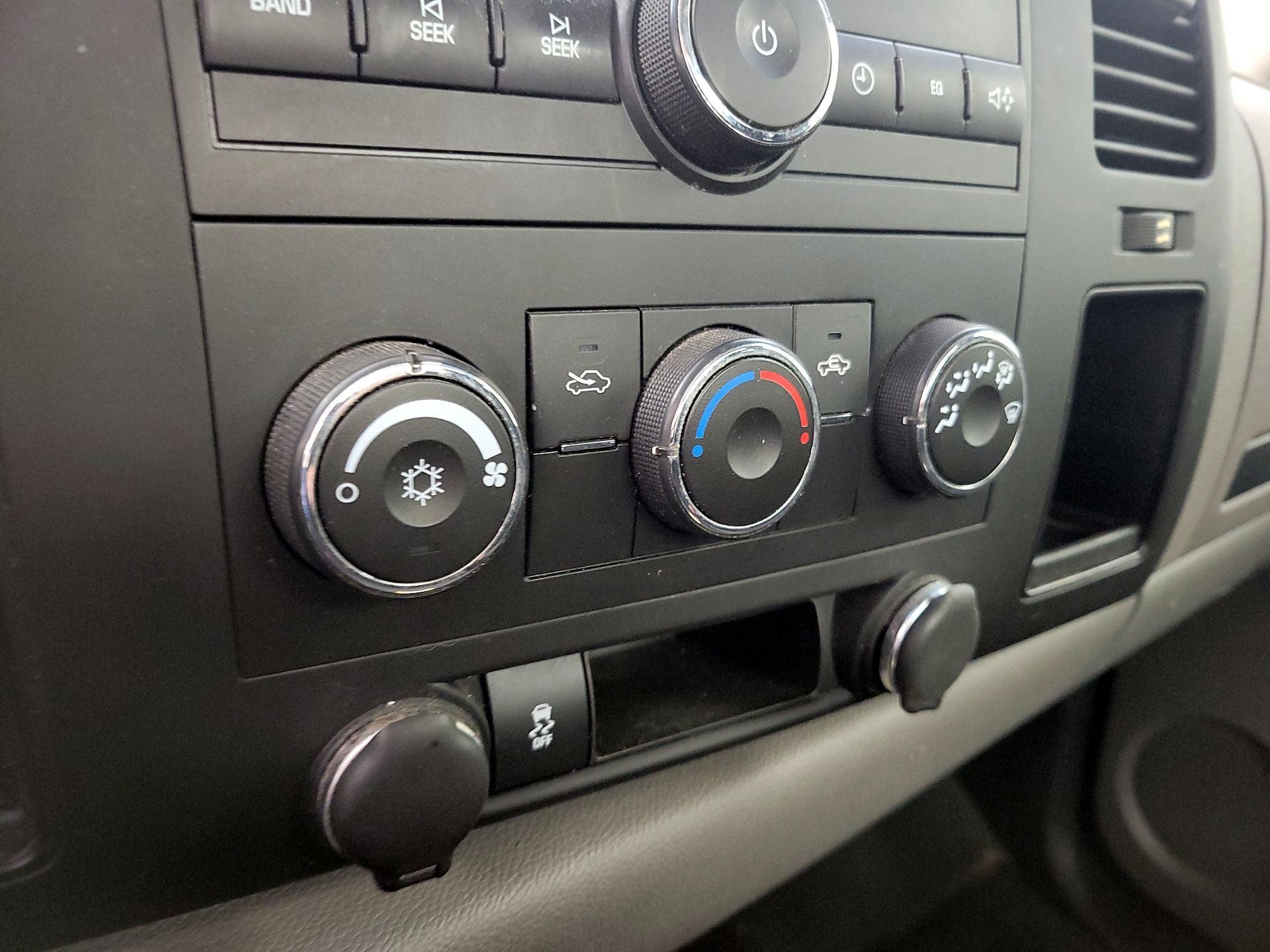 Thumbnail: 2013 GMC Sierra 1500 - 15