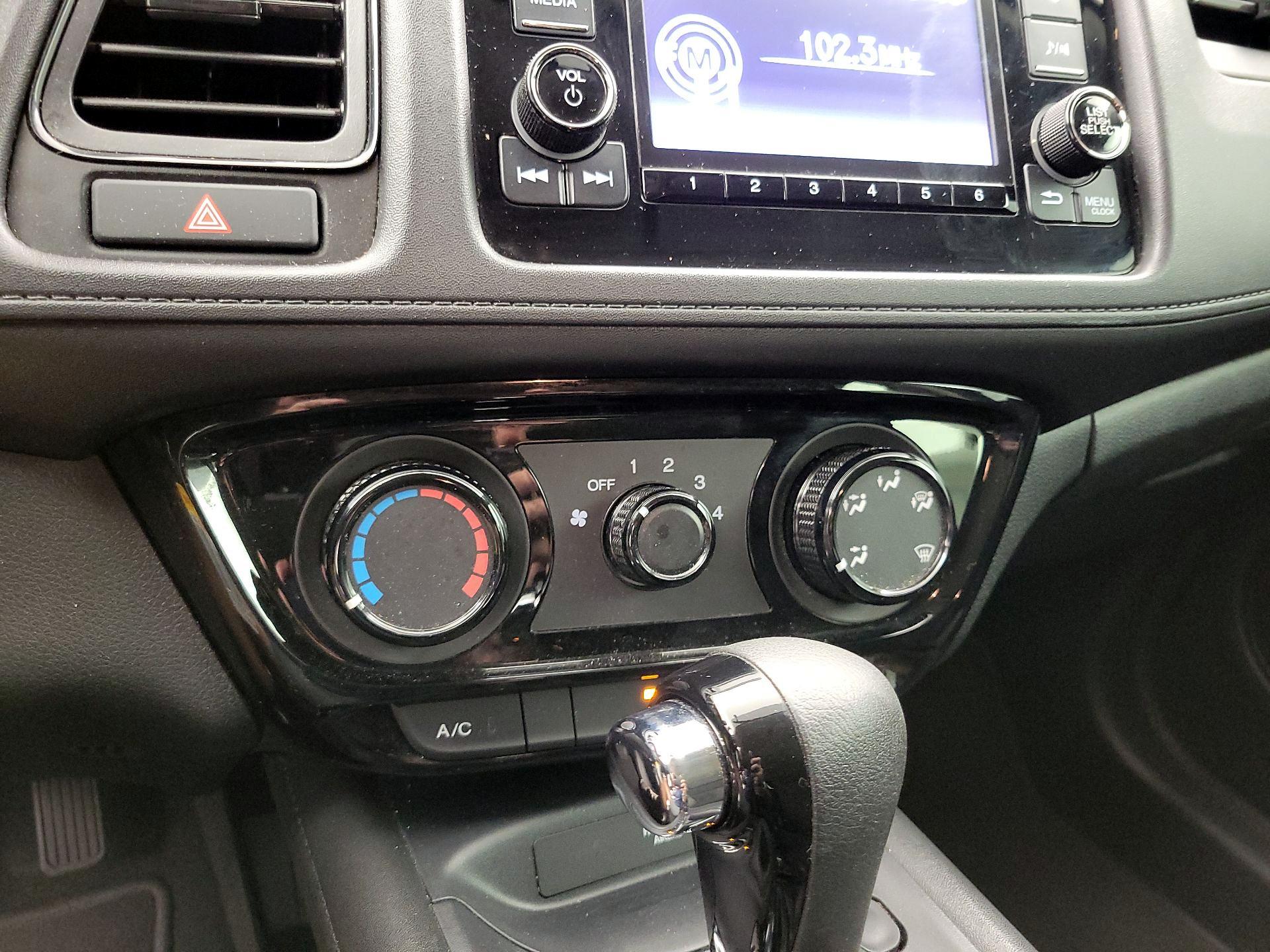 Thumbnail: 2020 Honda HR-V - 16