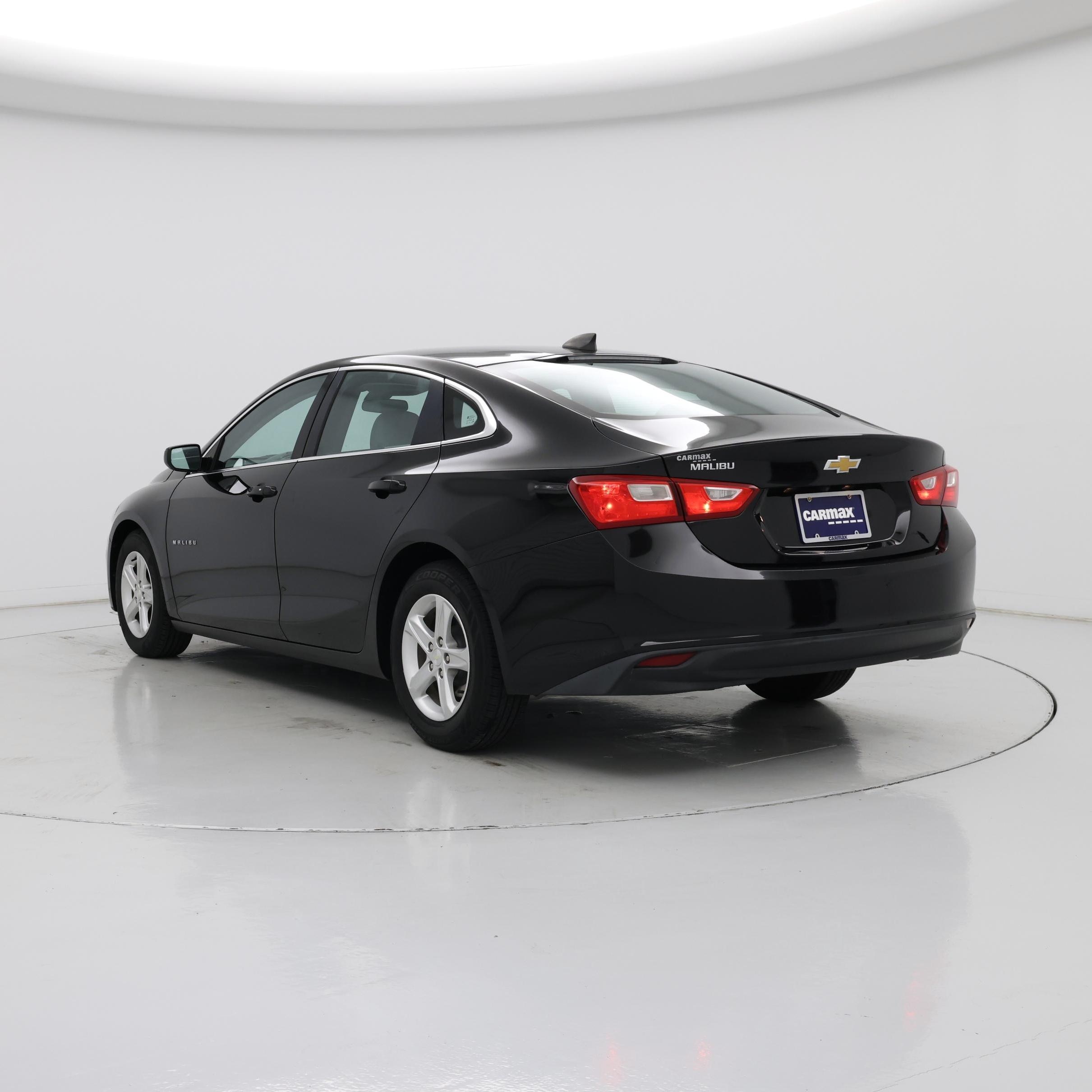 Thumbnail: 2020 Chevrolet Malibu - 2