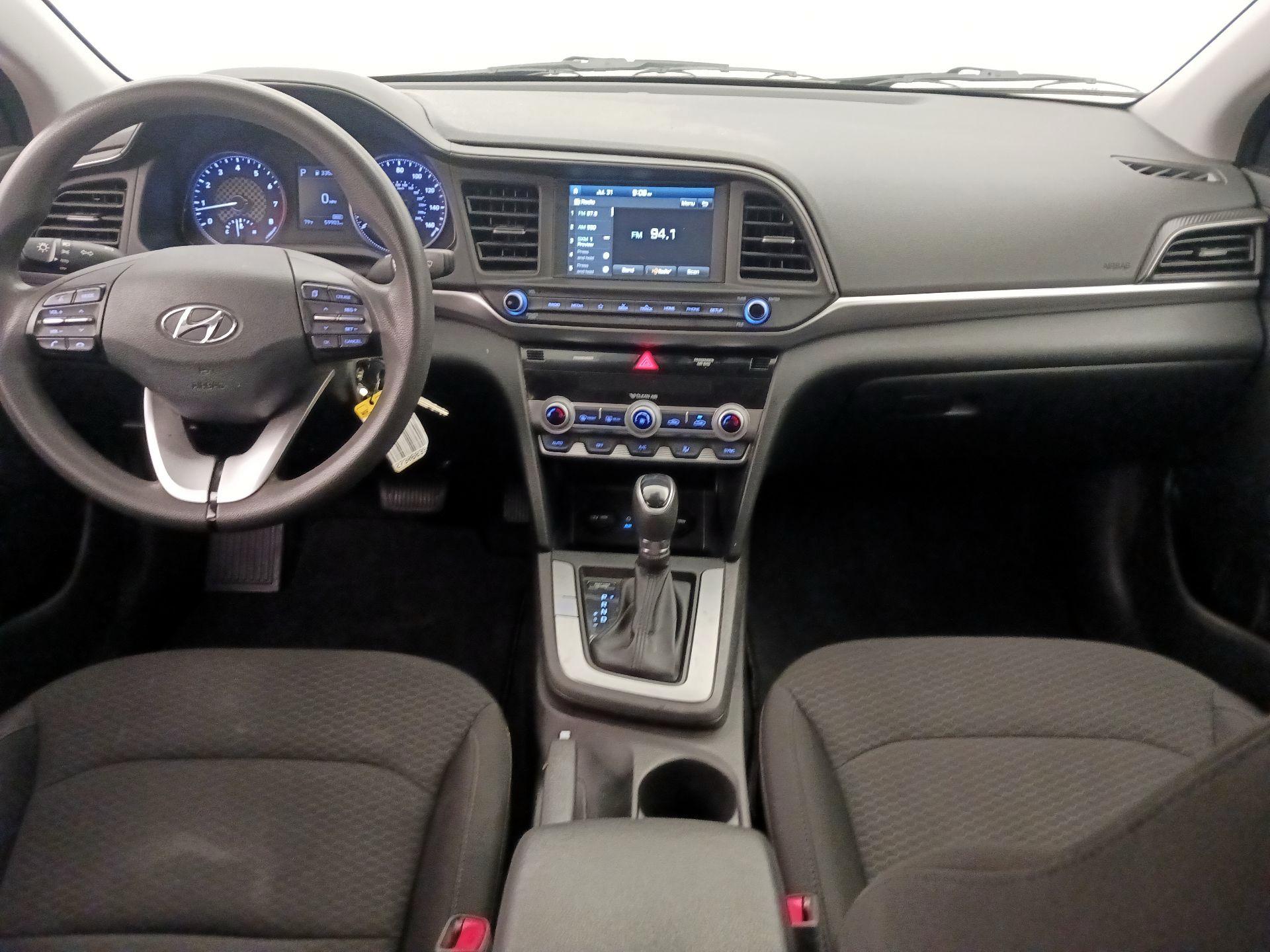 Thumbnail: 2020 Hyundai Elantra - 9