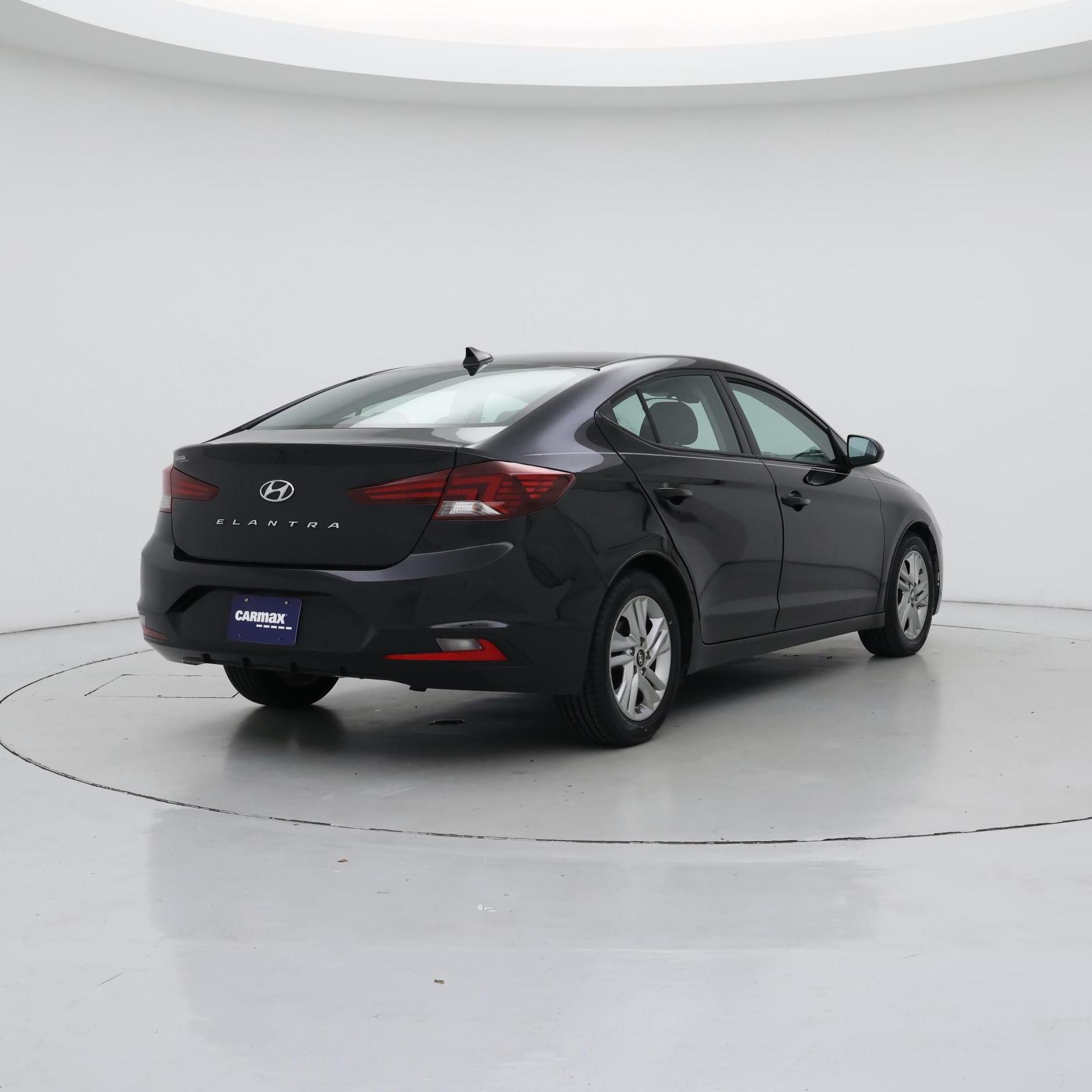 Thumbnail: 2020 Hyundai Elantra - 8