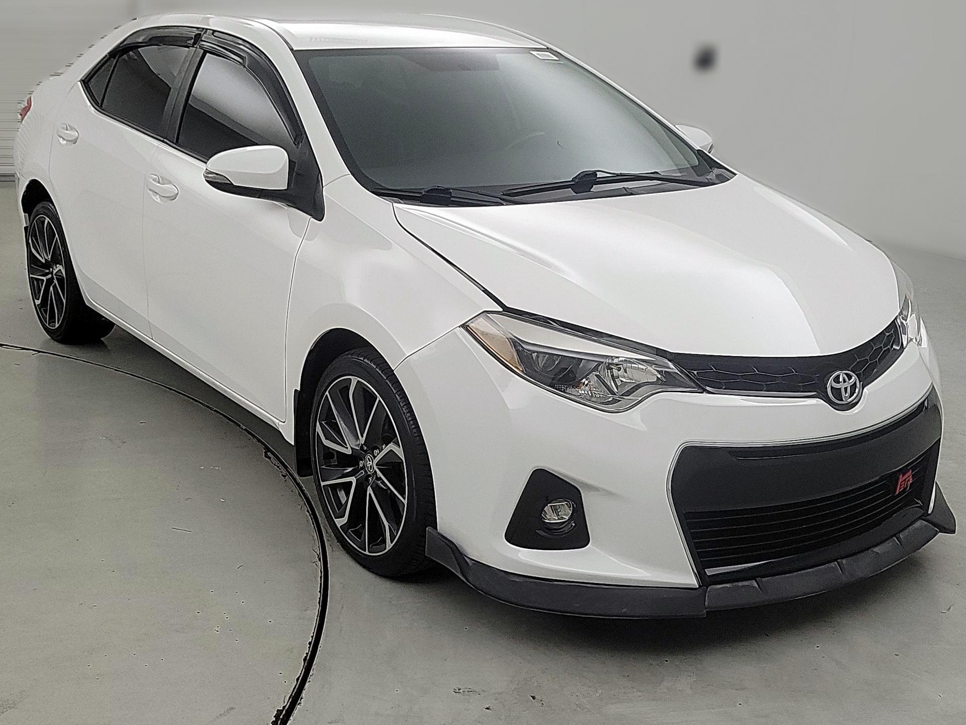 Thumbnail: 2016 Toyota Corolla - 1