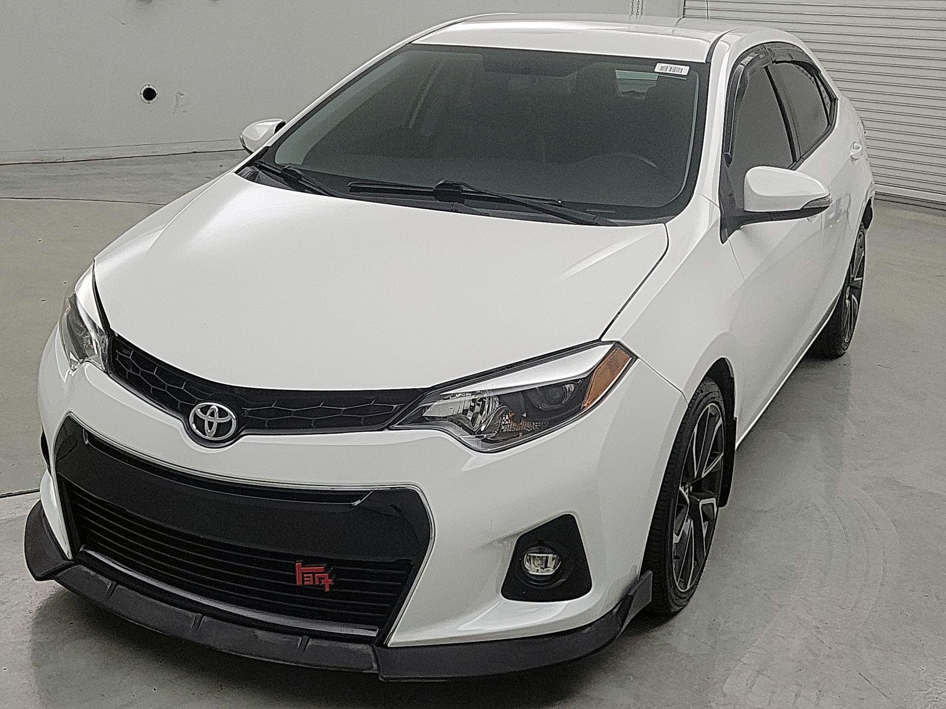 Thumbnail: 2016 Toyota Corolla - 3