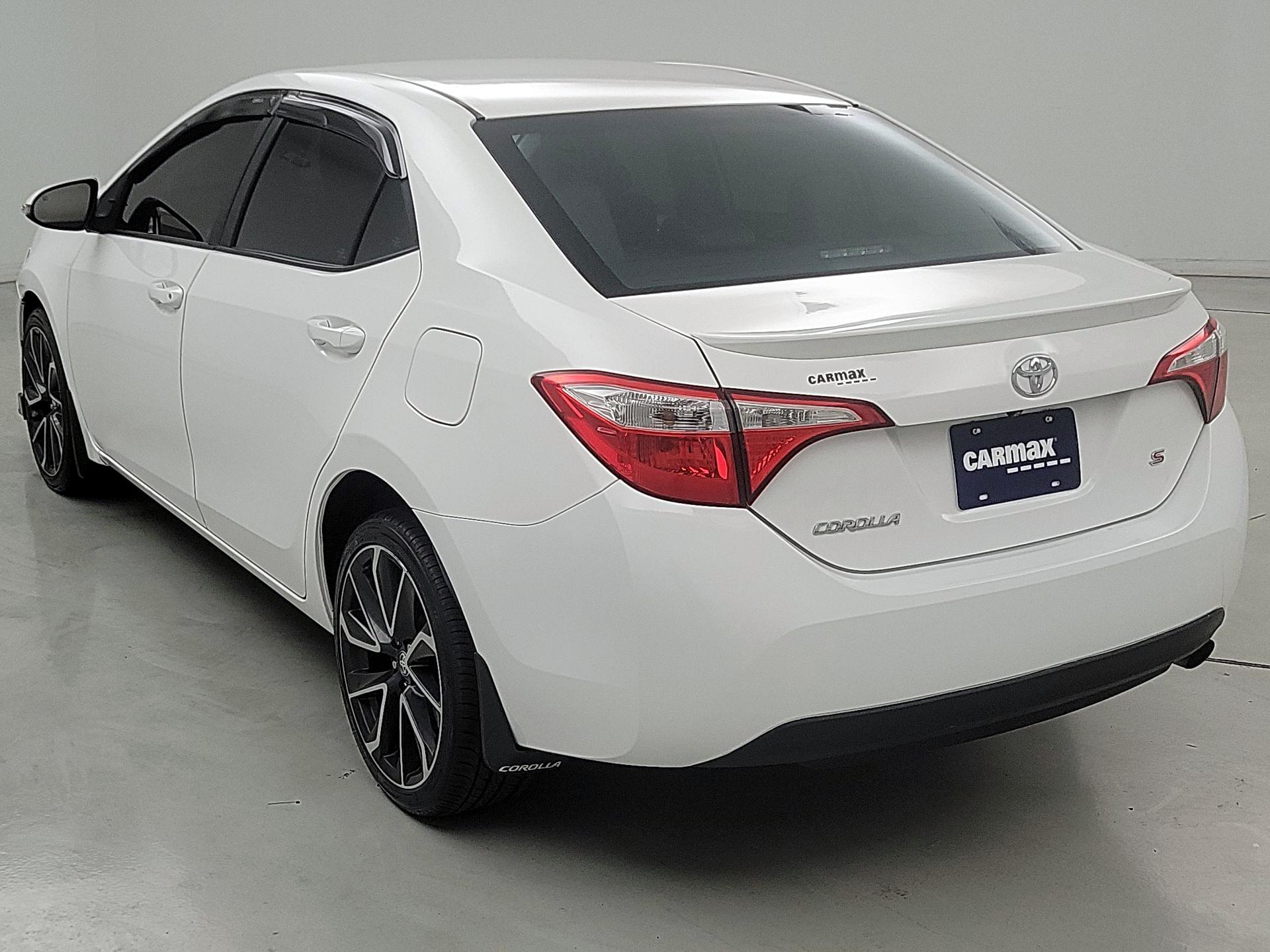 Thumbnail: 2016 Toyota Corolla - 7