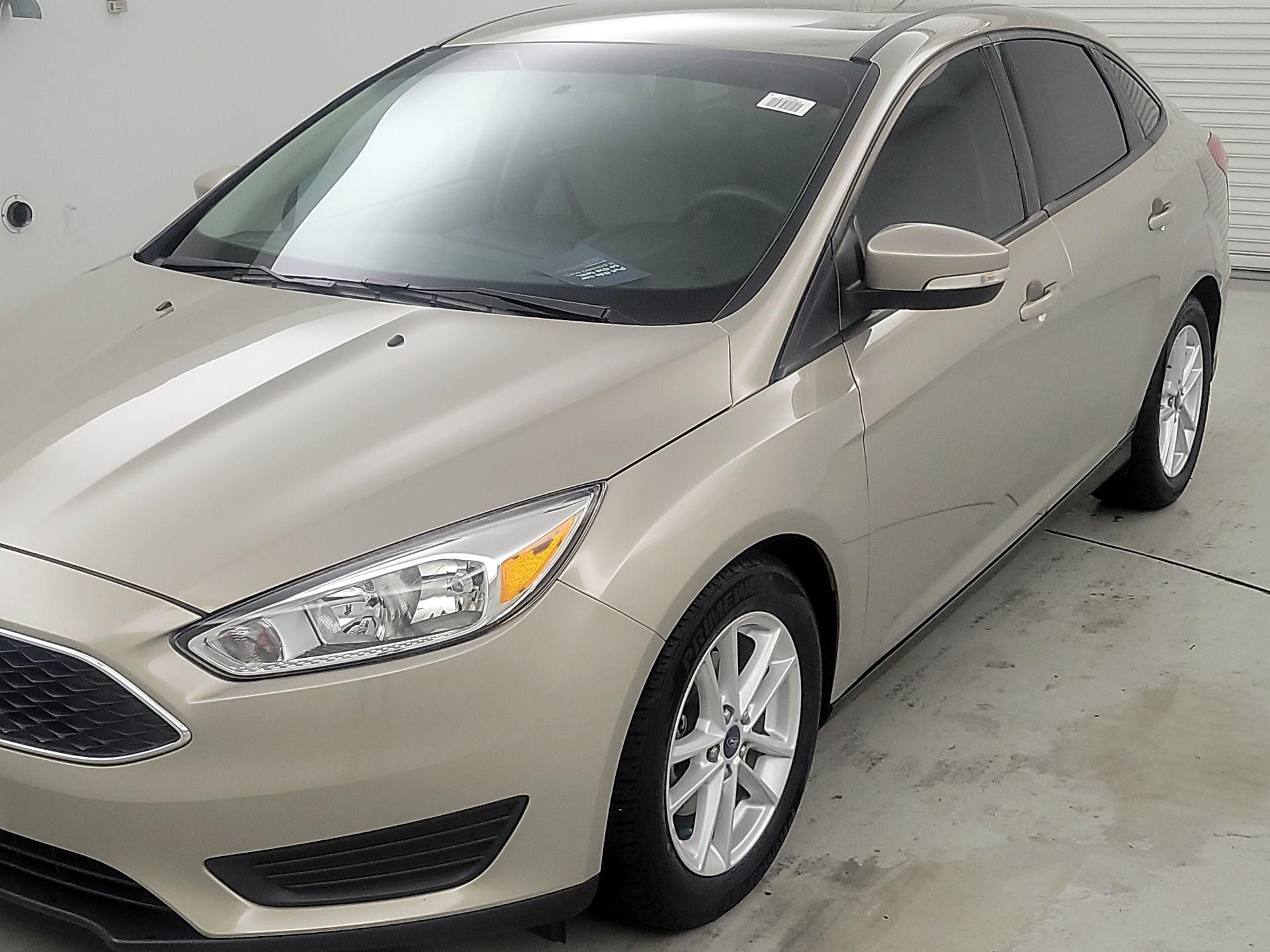 Thumbnail: 2016 Ford Focus - 3