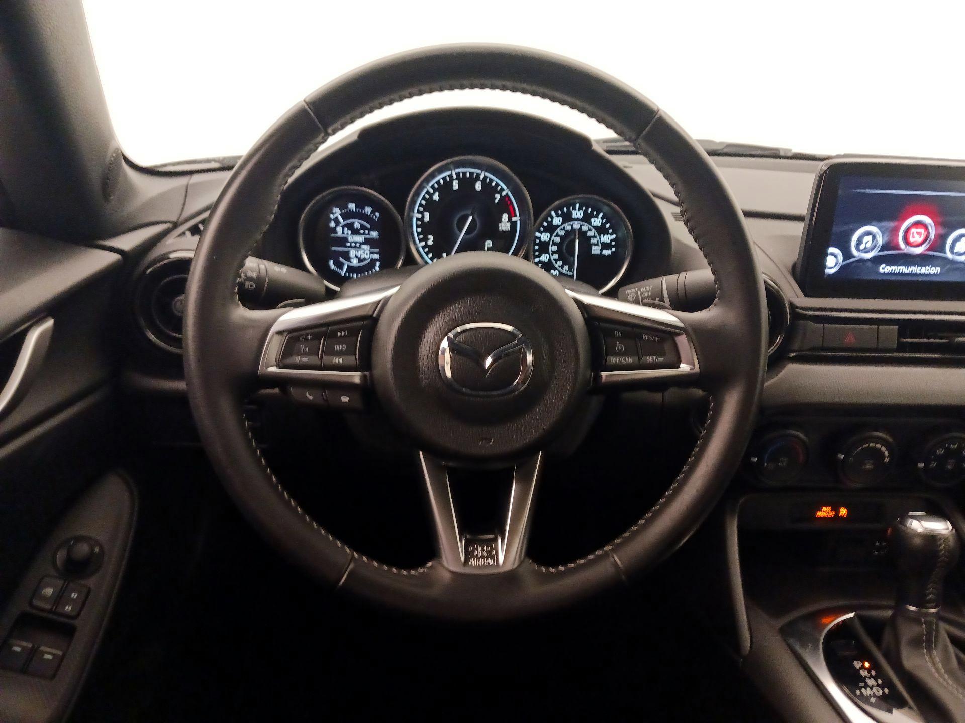 Thumbnail: 2021 Mazda MX-5 Miata - 10