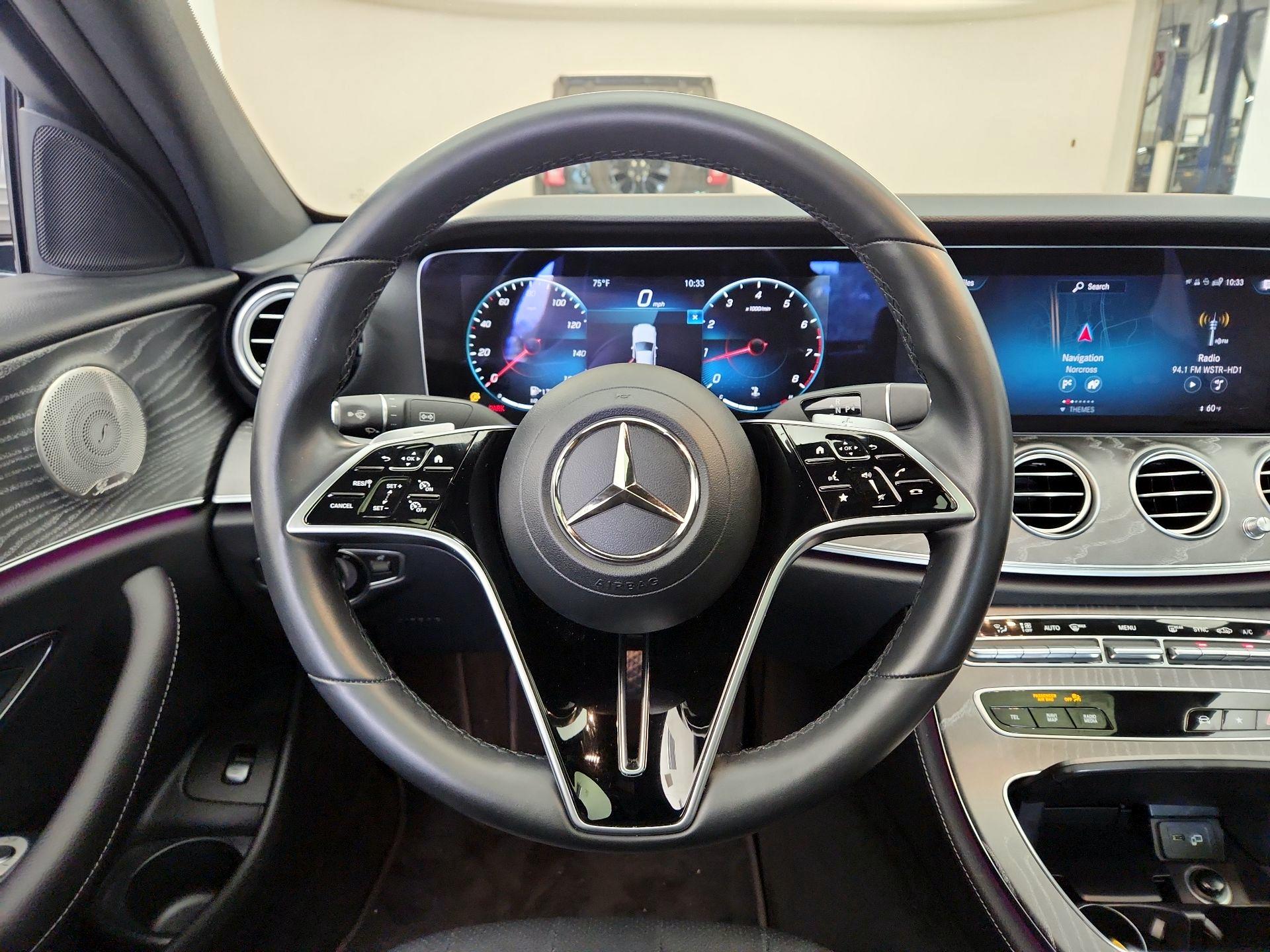 Thumbnail: 2021 Mercedes-Benz E-Class - 10