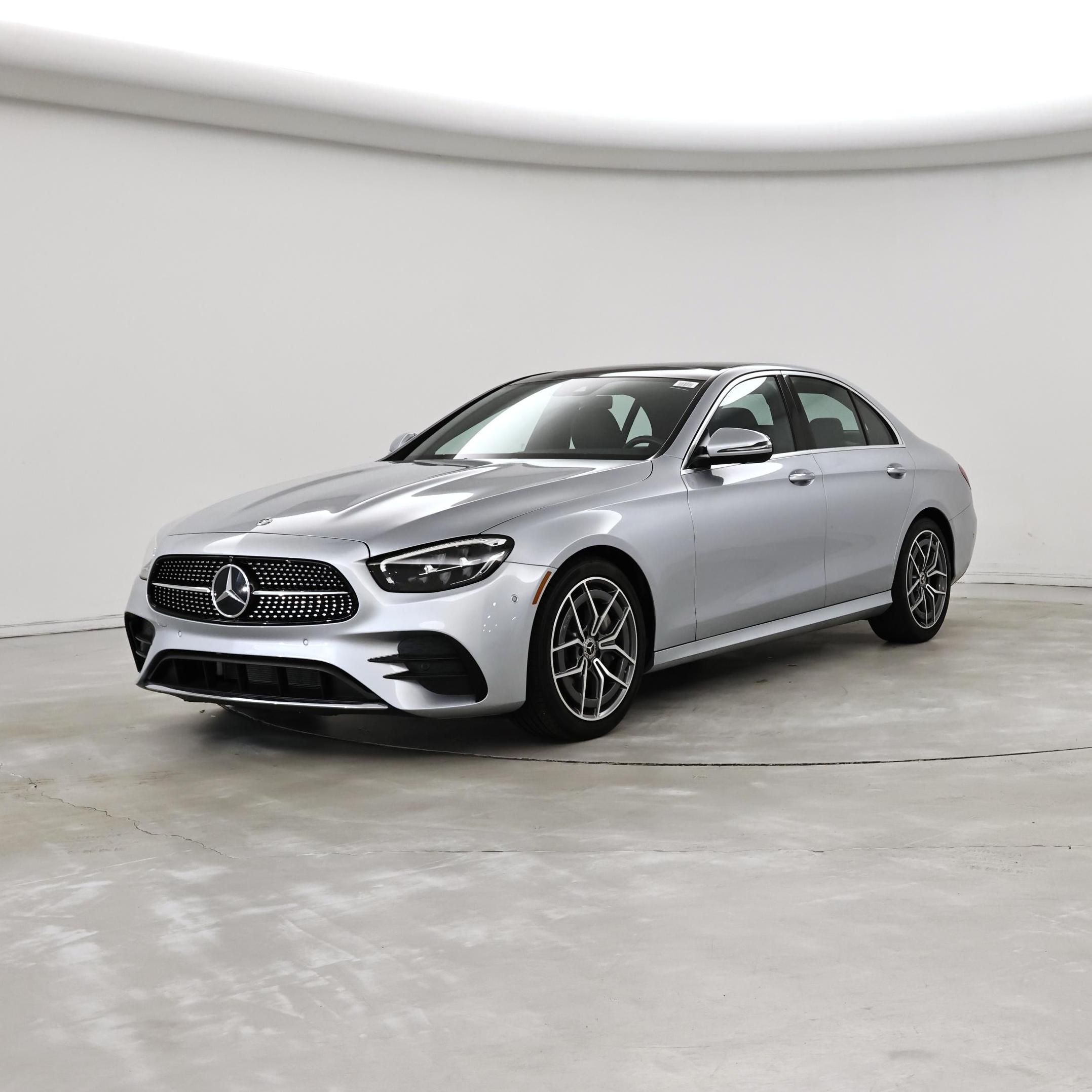 Thumbnail: 2021 Mercedes-Benz E-Class - 4