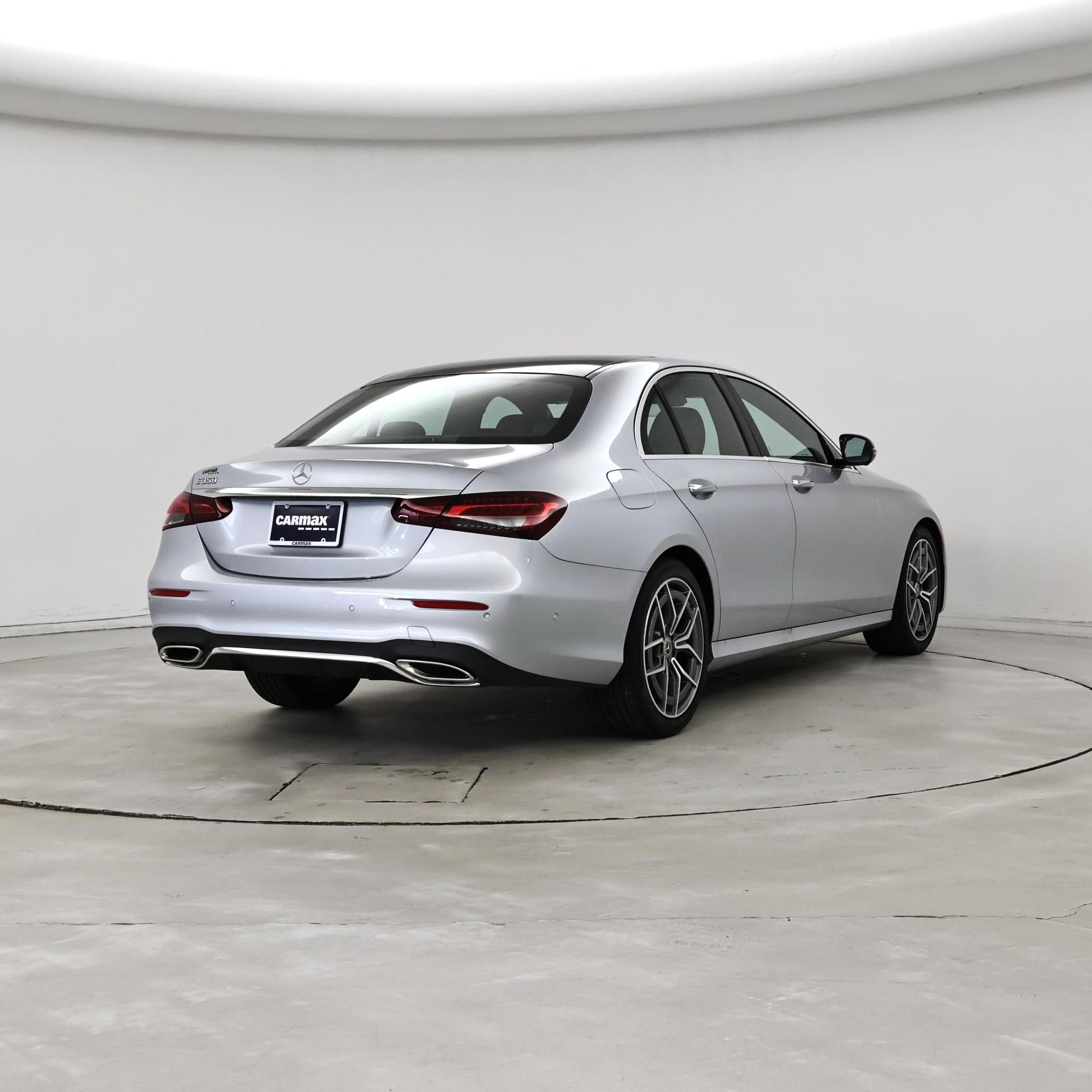 Thumbnail: 2021 Mercedes-Benz E-Class - 8
