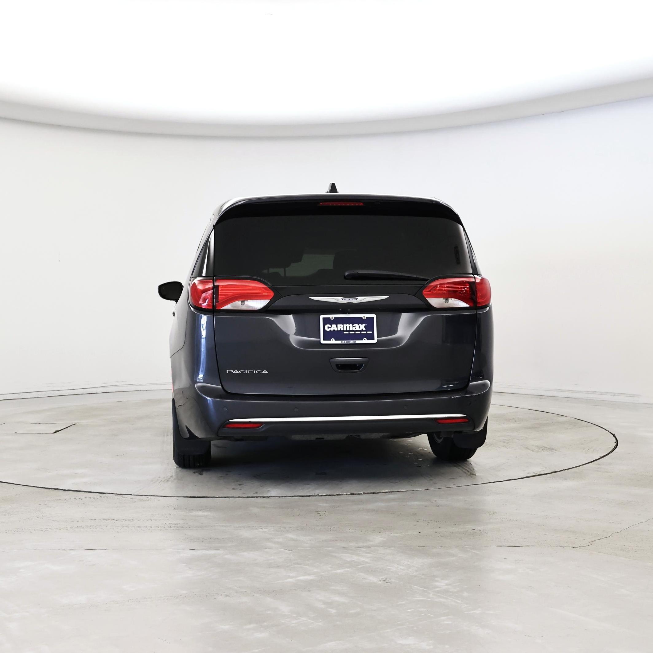 Thumbnail: 2020 Chrysler Pacifica - 6