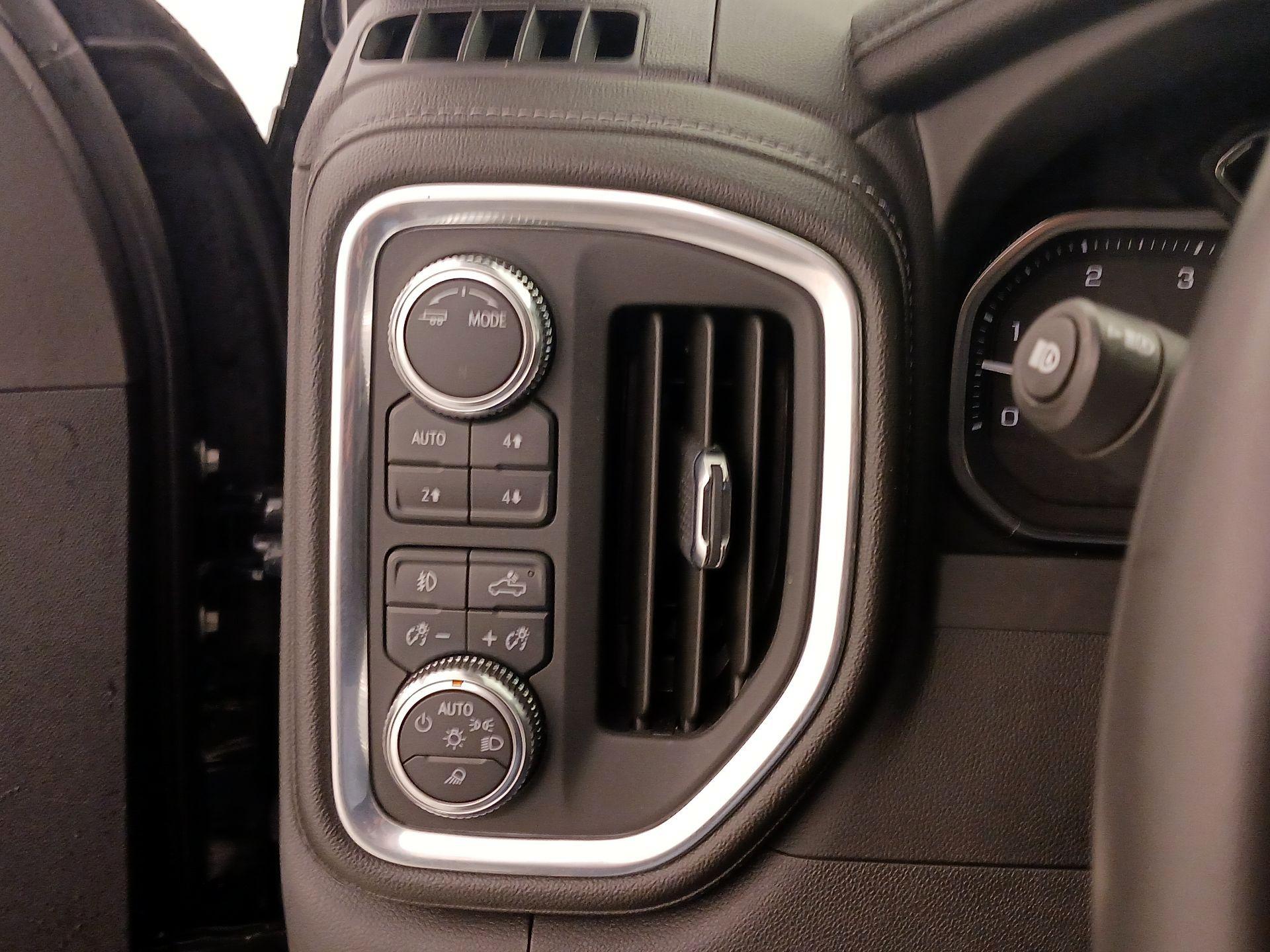Thumbnail: 2023 GMC Sierra 2500 - 13