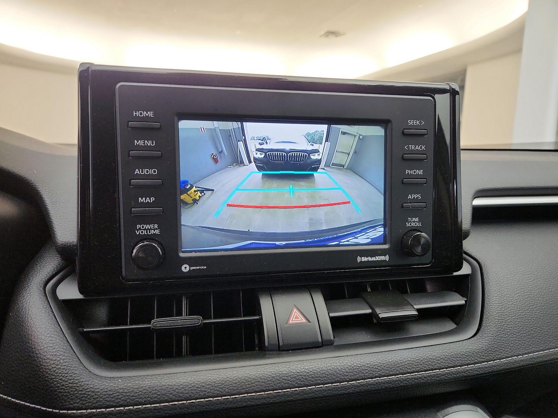 Thumbnail: 2020 Toyota RAV4 - 14