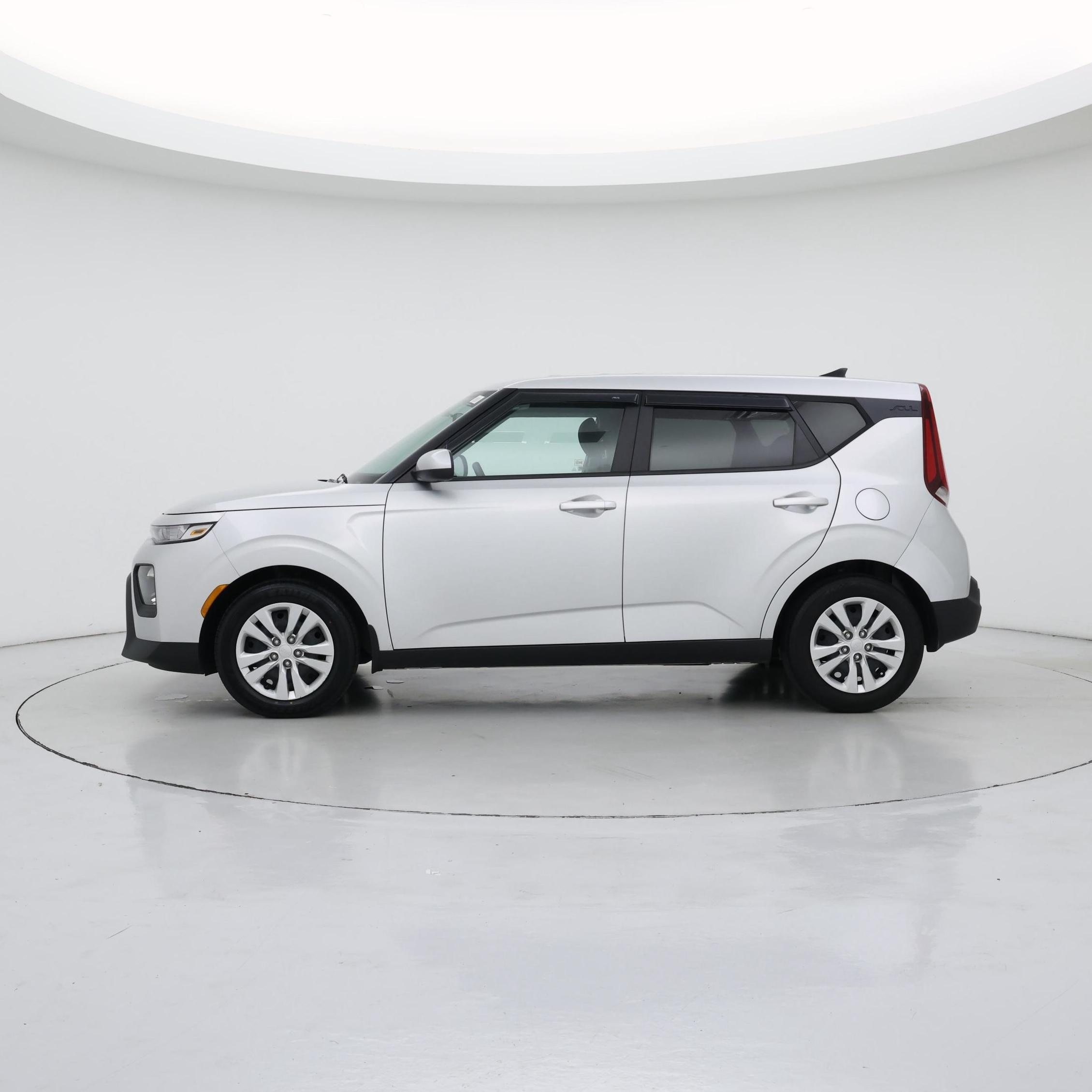 Thumbnail: 2021 Kia Soul - 3